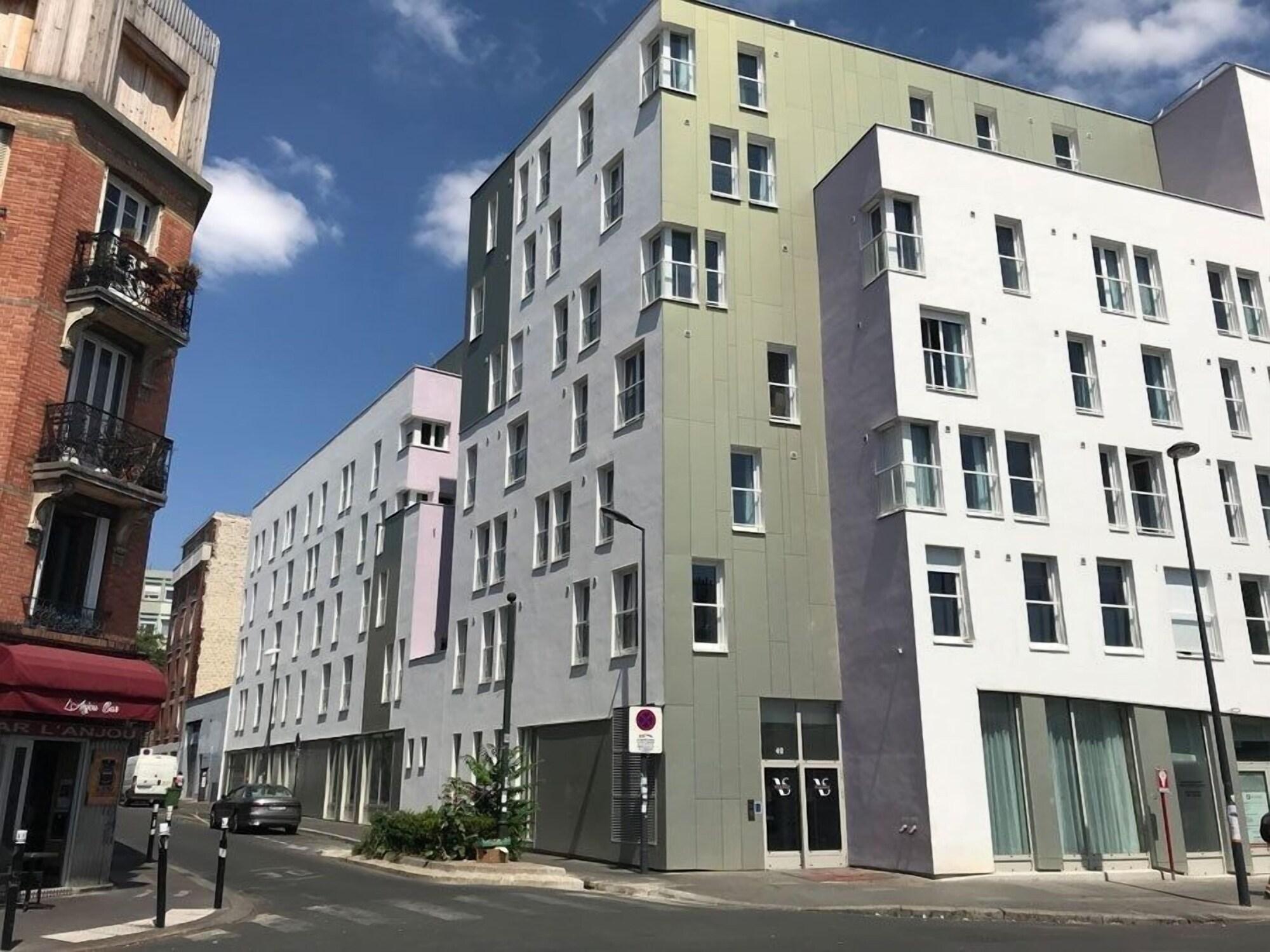 Varios ZENAO MONTREUIL CROIX DE CHAVAUX