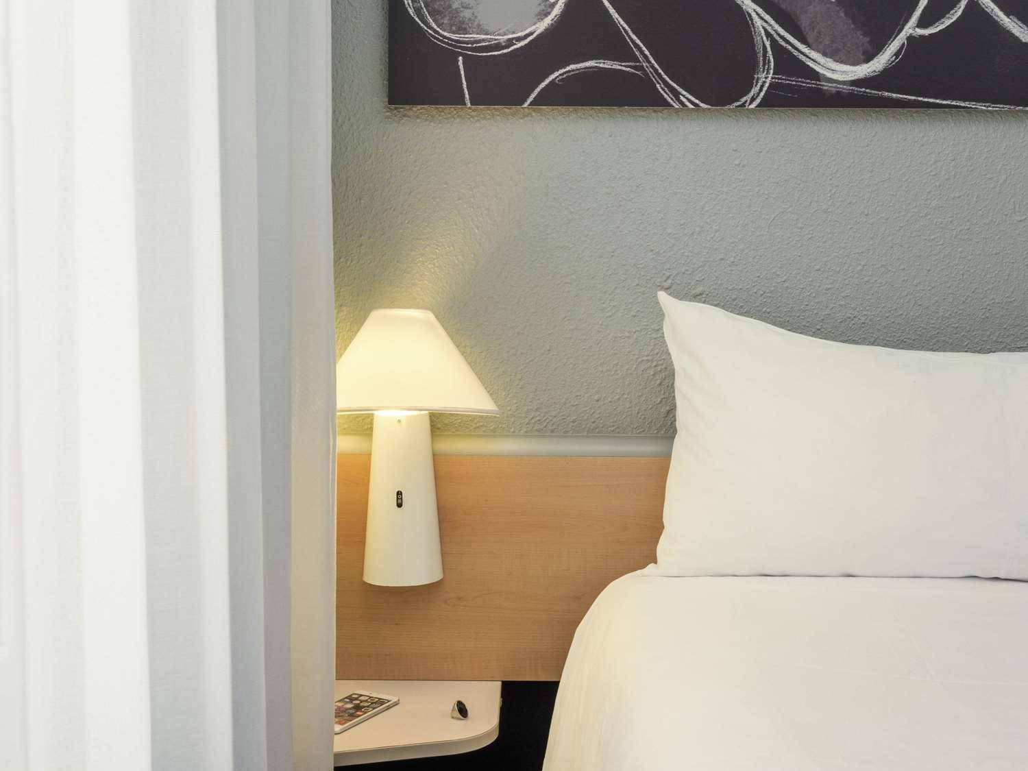 Hotel ibis Daumesnil Puerta Dorada