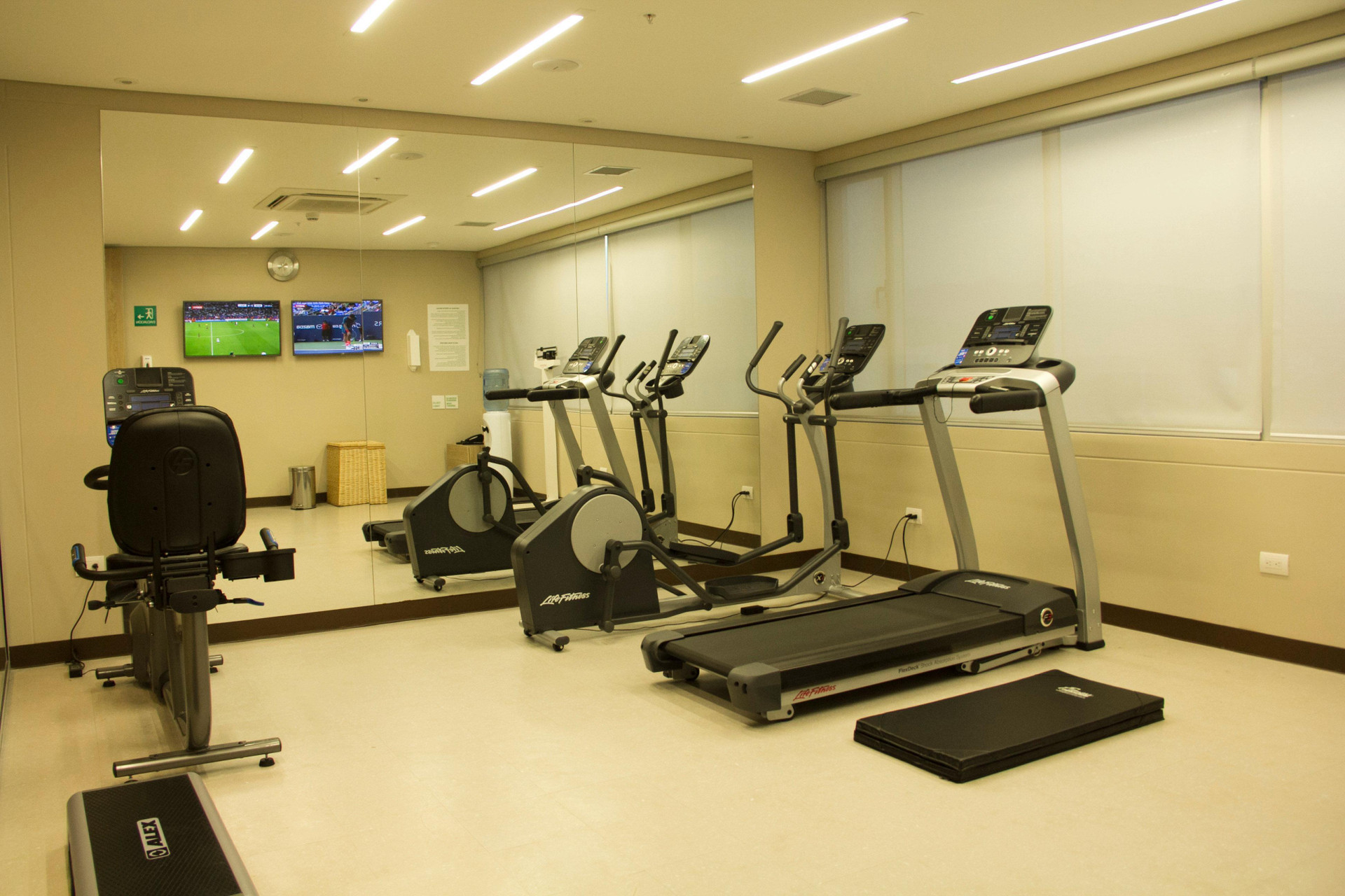 Gimnasio Holiday Inn Cucuta by IHG