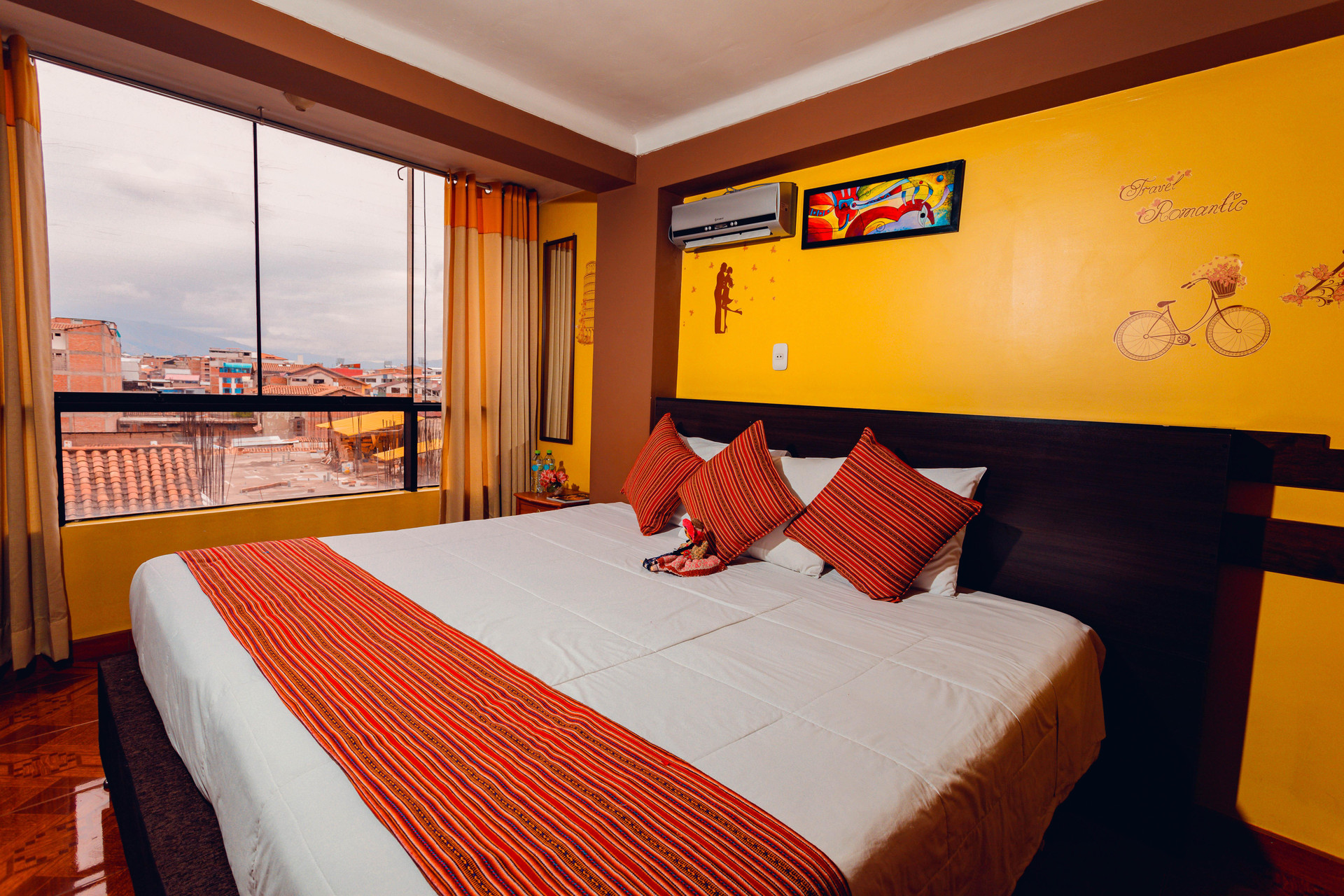 Vista Exterior Principe III Cusco