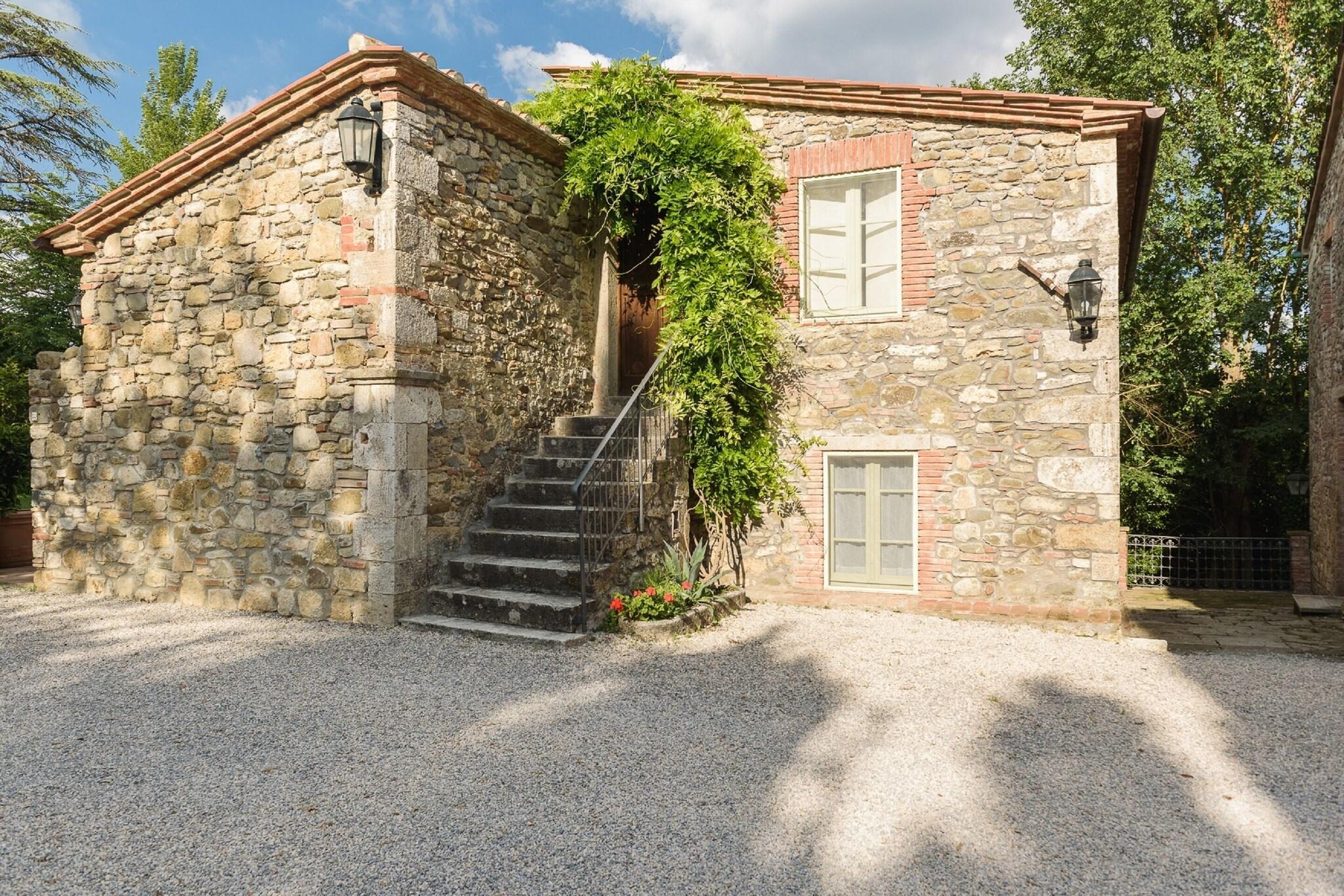 Vista Exterior Laticastelli Country Relais