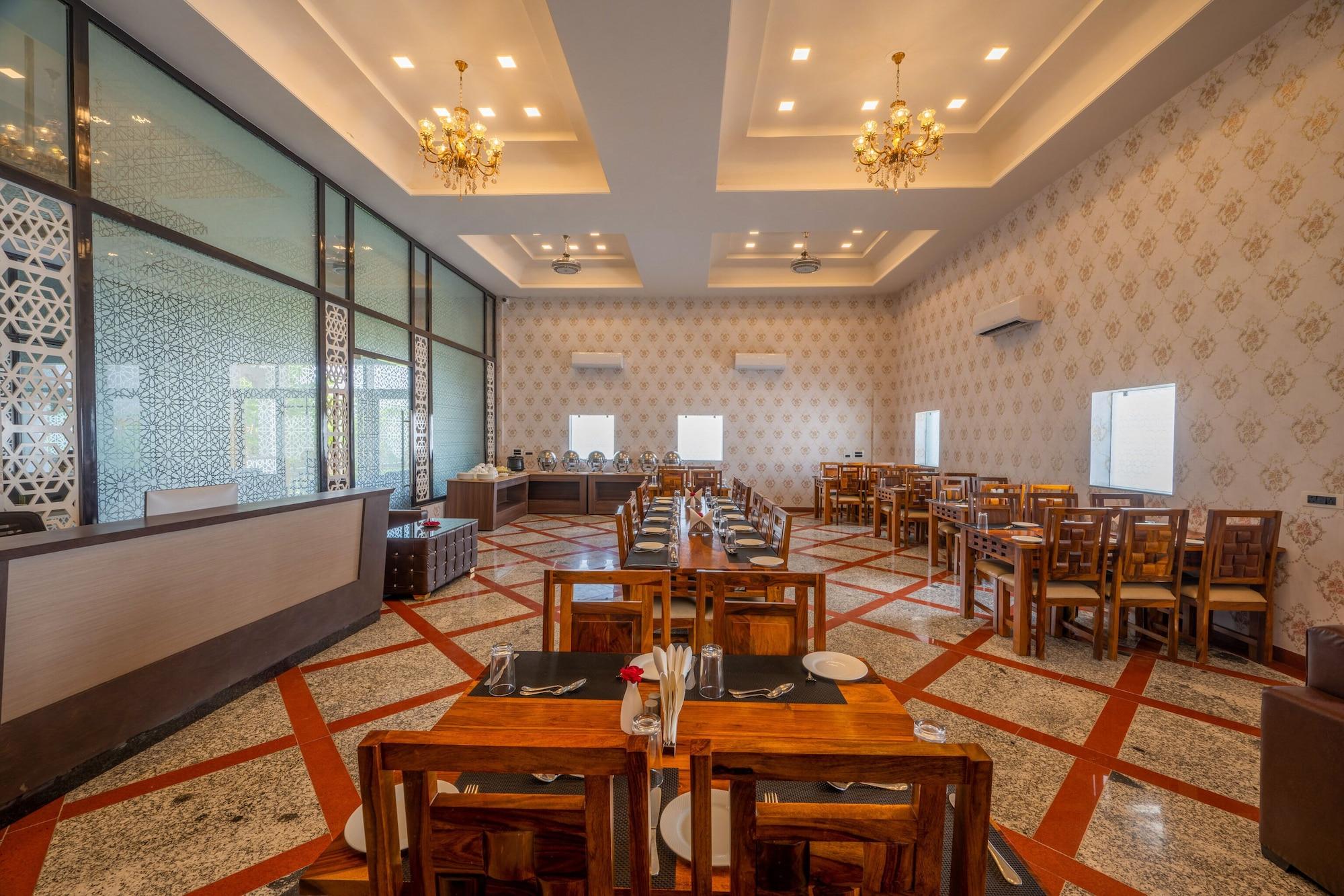 Restaurant Hukamgarh - A Luxury Boutique Resort