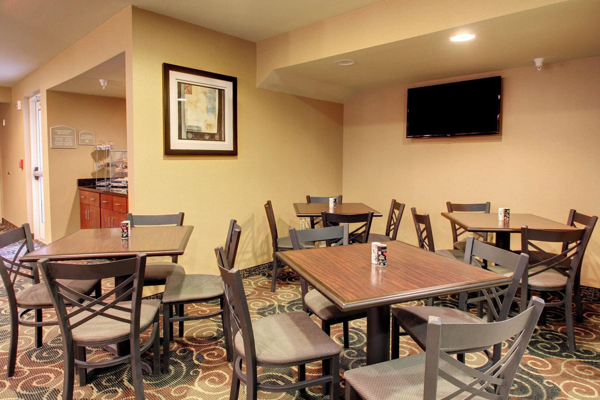 Restaurant Cobblestone Hotel & Suites – Broken Bow