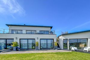 Alquiler Vacacional - Splendid Maison Vue Mer Imprenable with private heated indoor pool