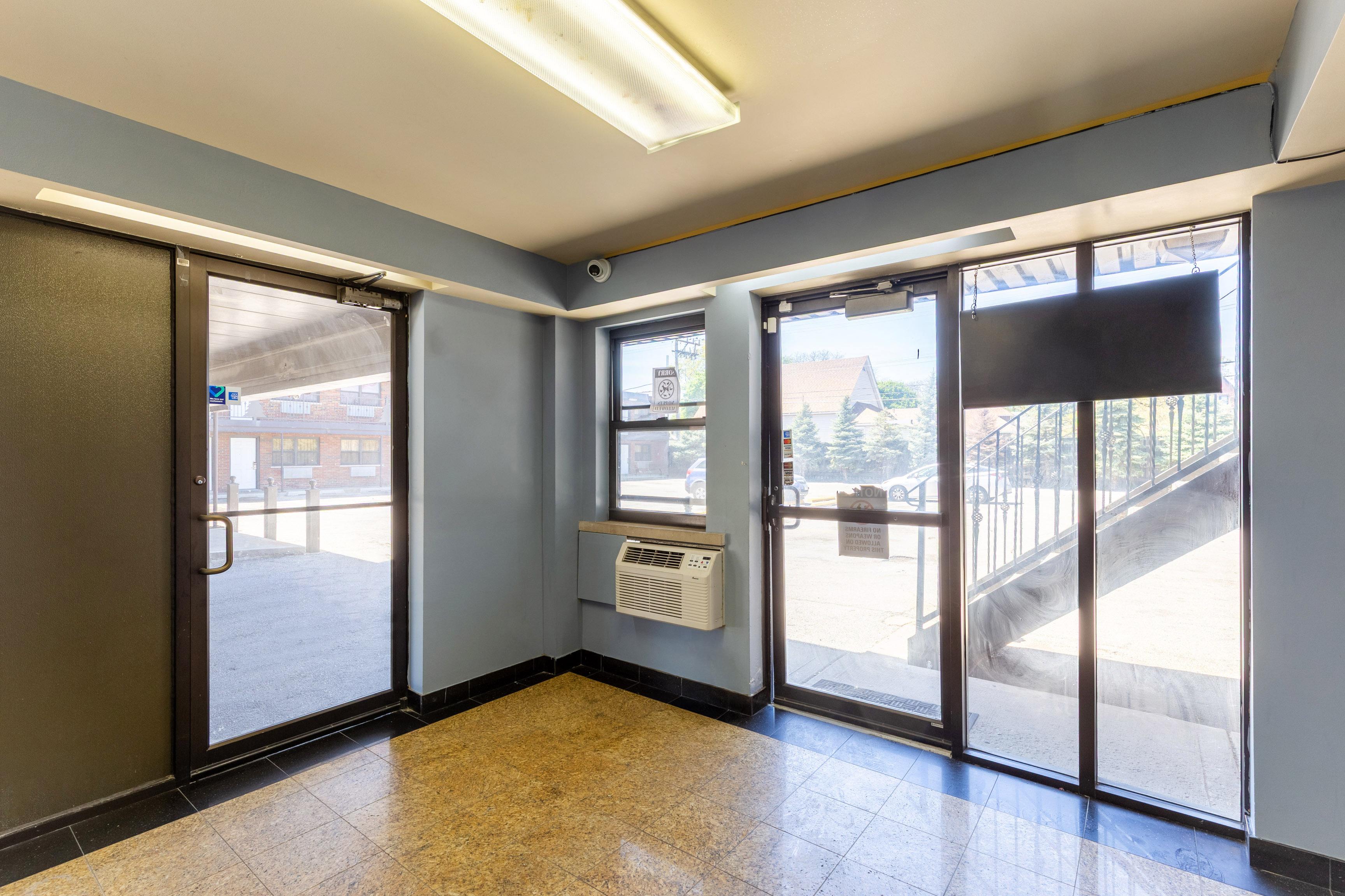 Vista do lobby Admiral Motel By Oyo Chicago I-94