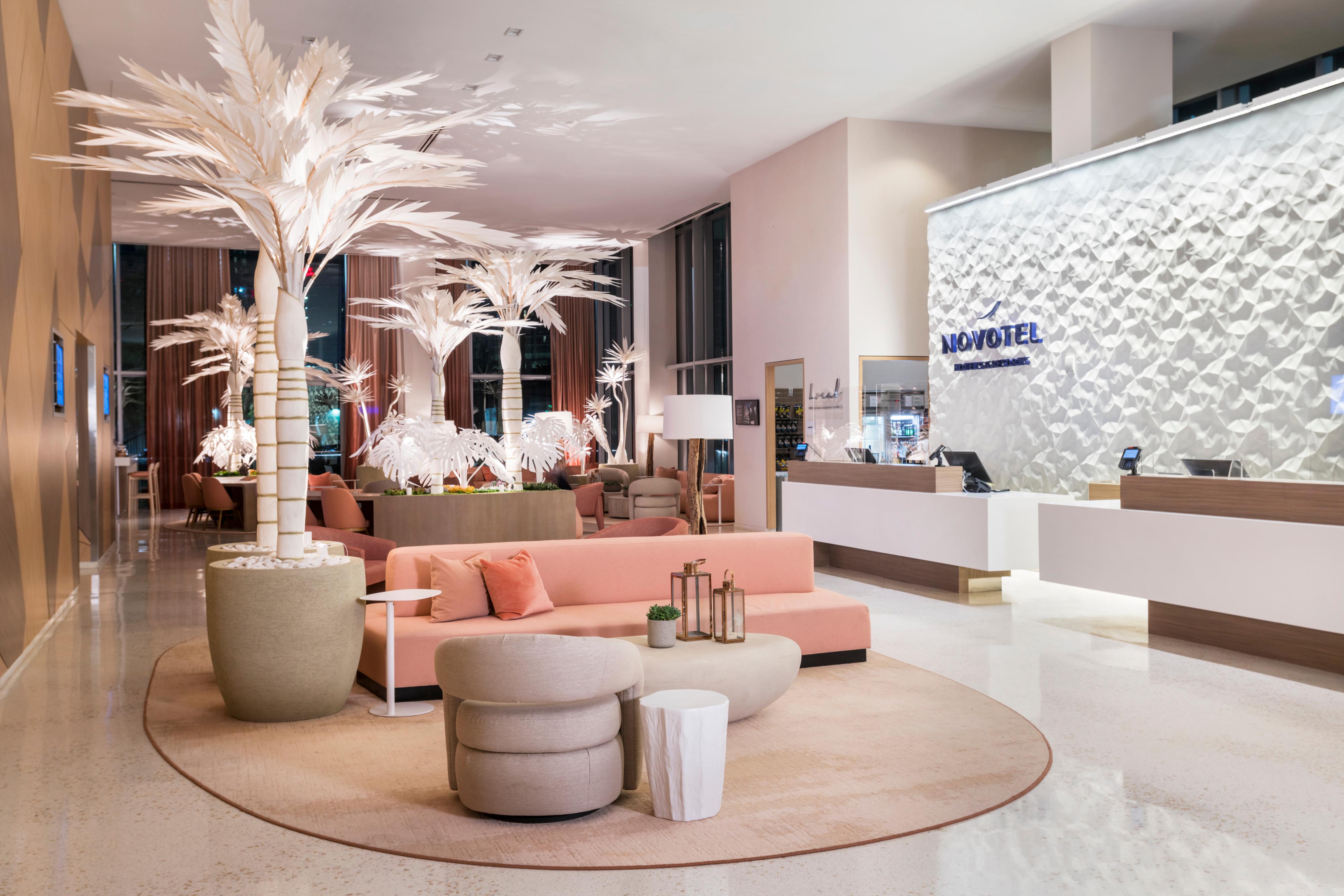 Vista Lobby Novotel Miami Brickell