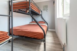 Alquiler Vacacional - Idyllic Holiday Home in Ooltgensplaat on the Water