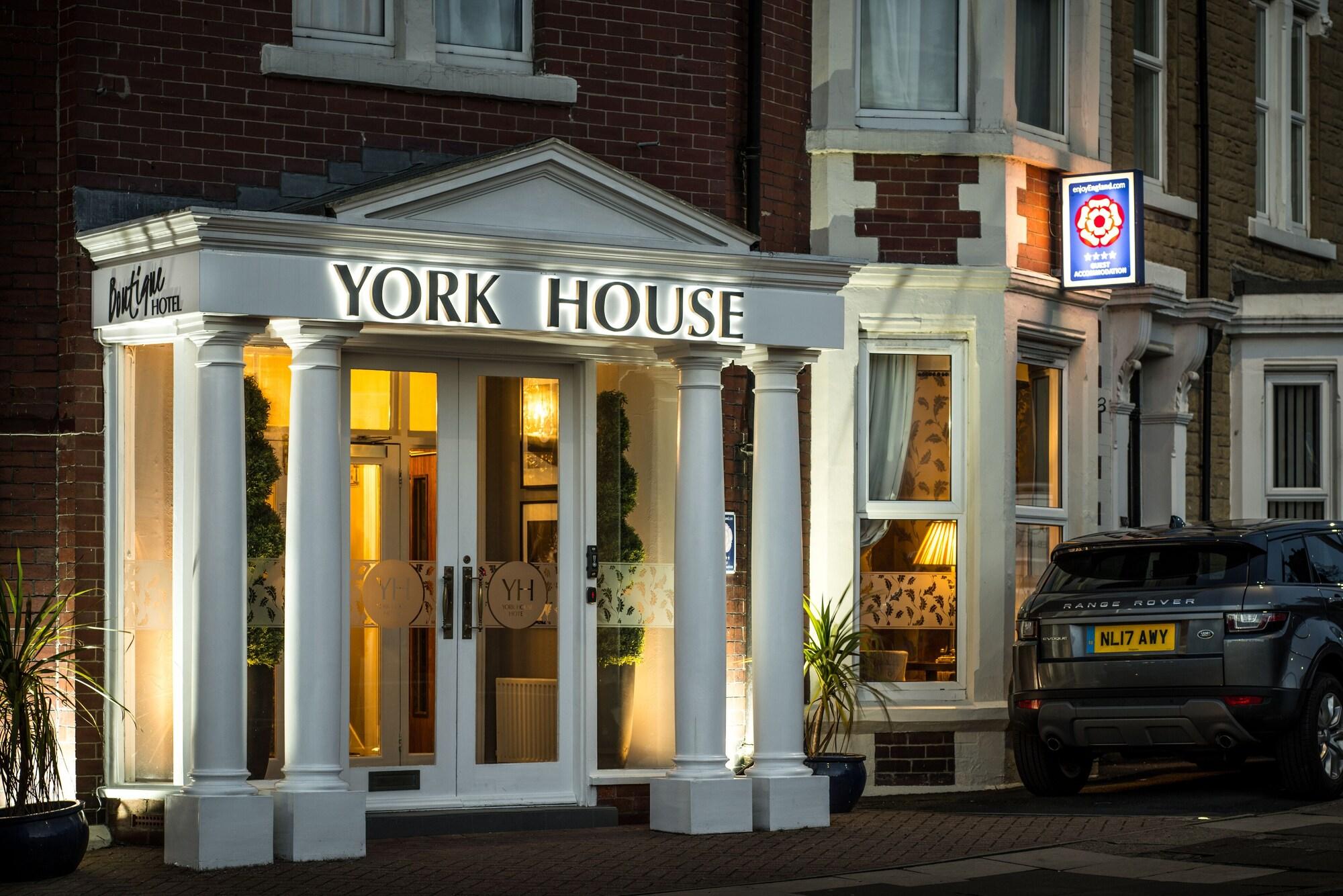 Varios York House Hotel
