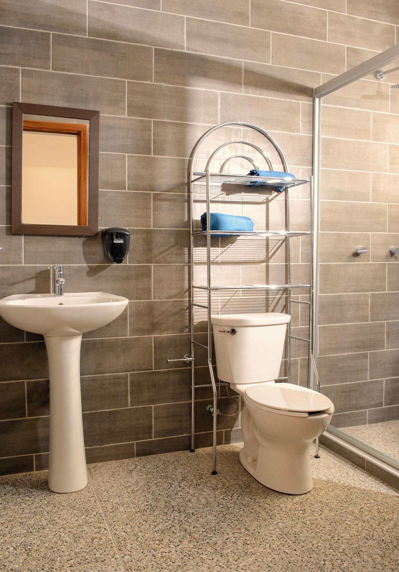 Equipamiento de Habitación MC HOTEL SALDARRIAGA QUERETARO