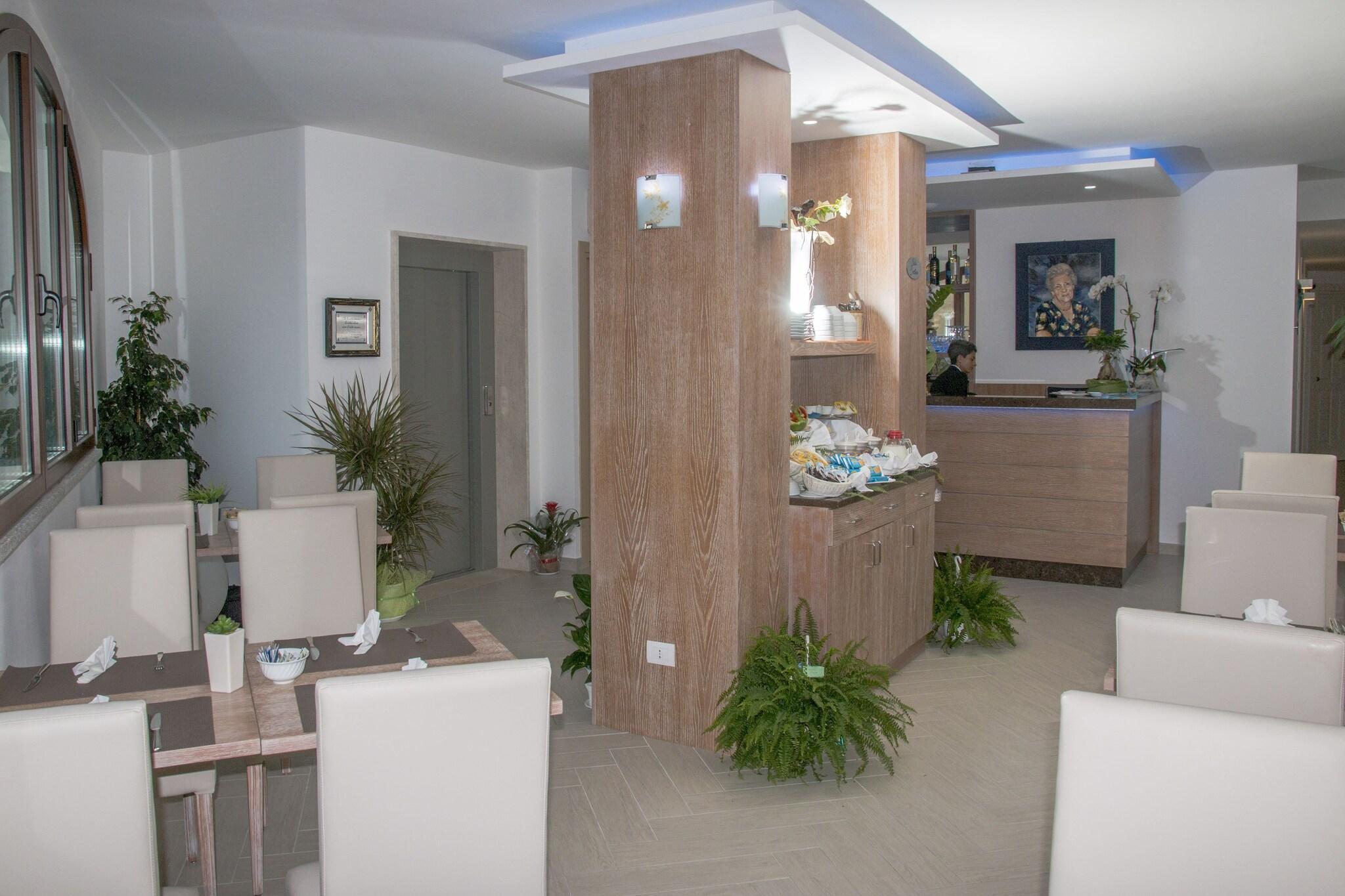 Vista Lobby Hotel Maria