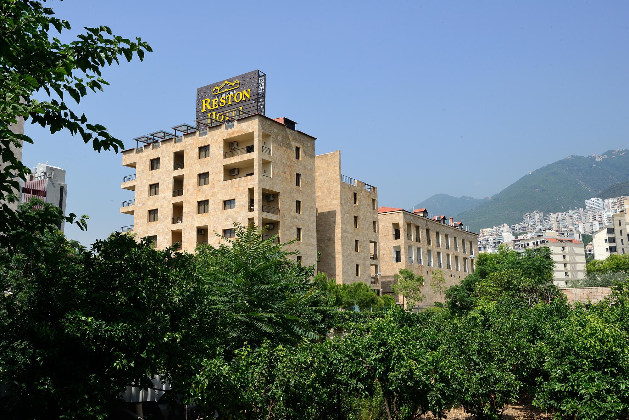 Vista Exterior Reston Hotel