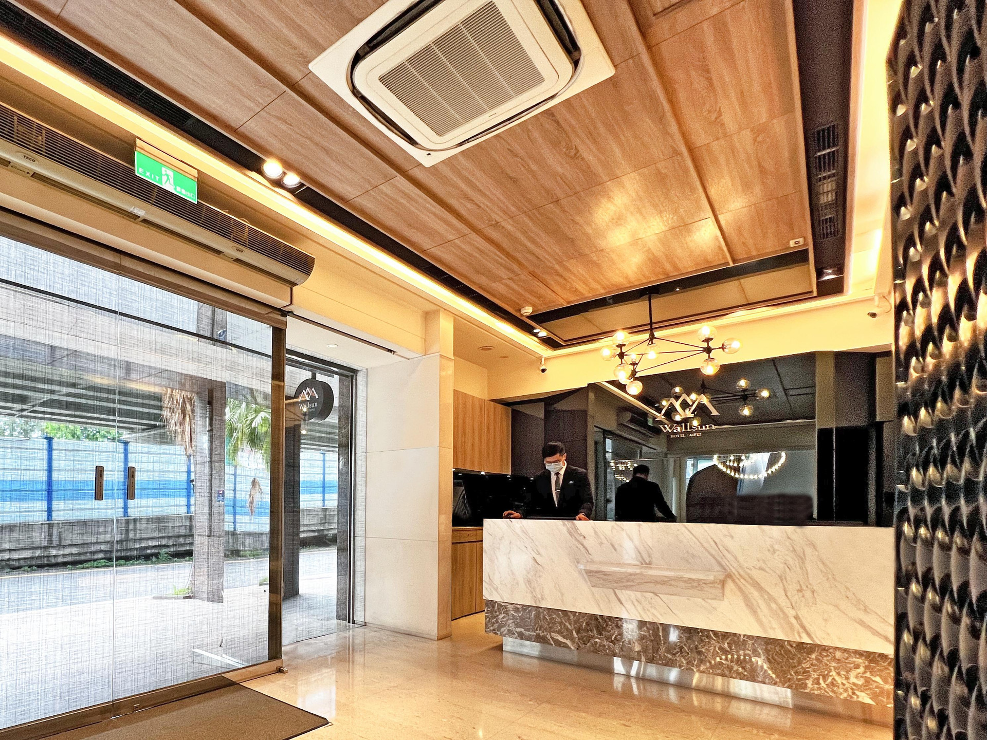 Vista Lobby Wallsun Hotel