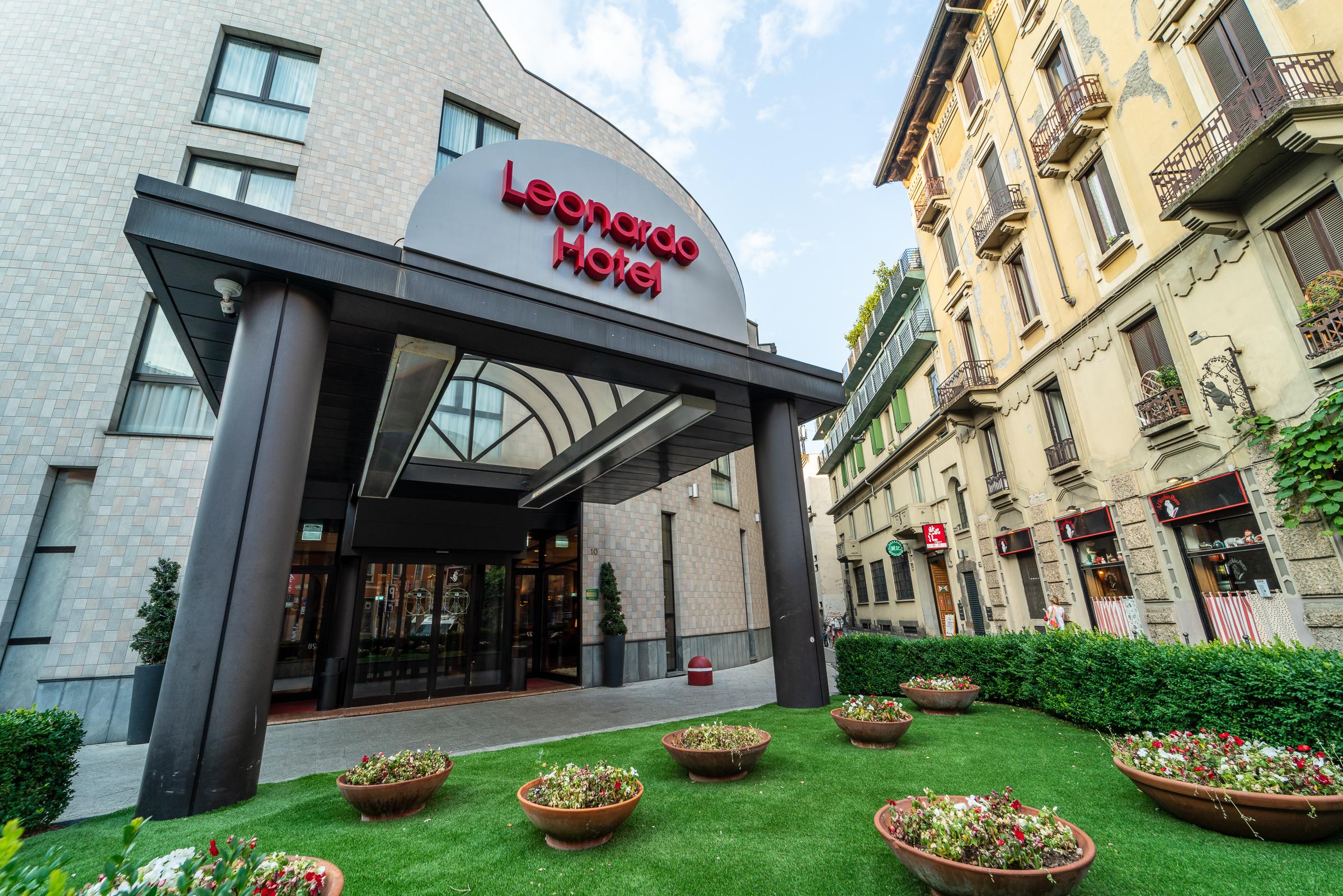Vista Exterior Leonardo Hotel Milan City Center