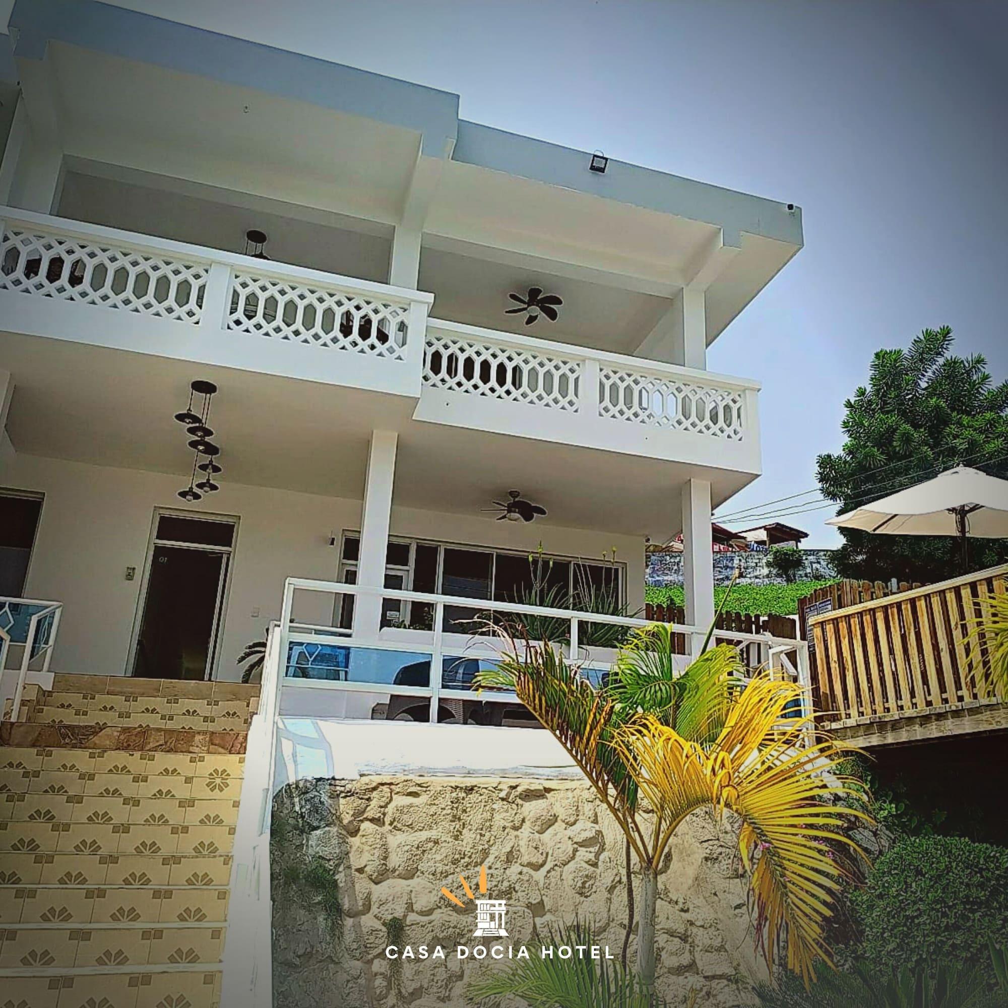 Vista Exterior Casa Docia Samana