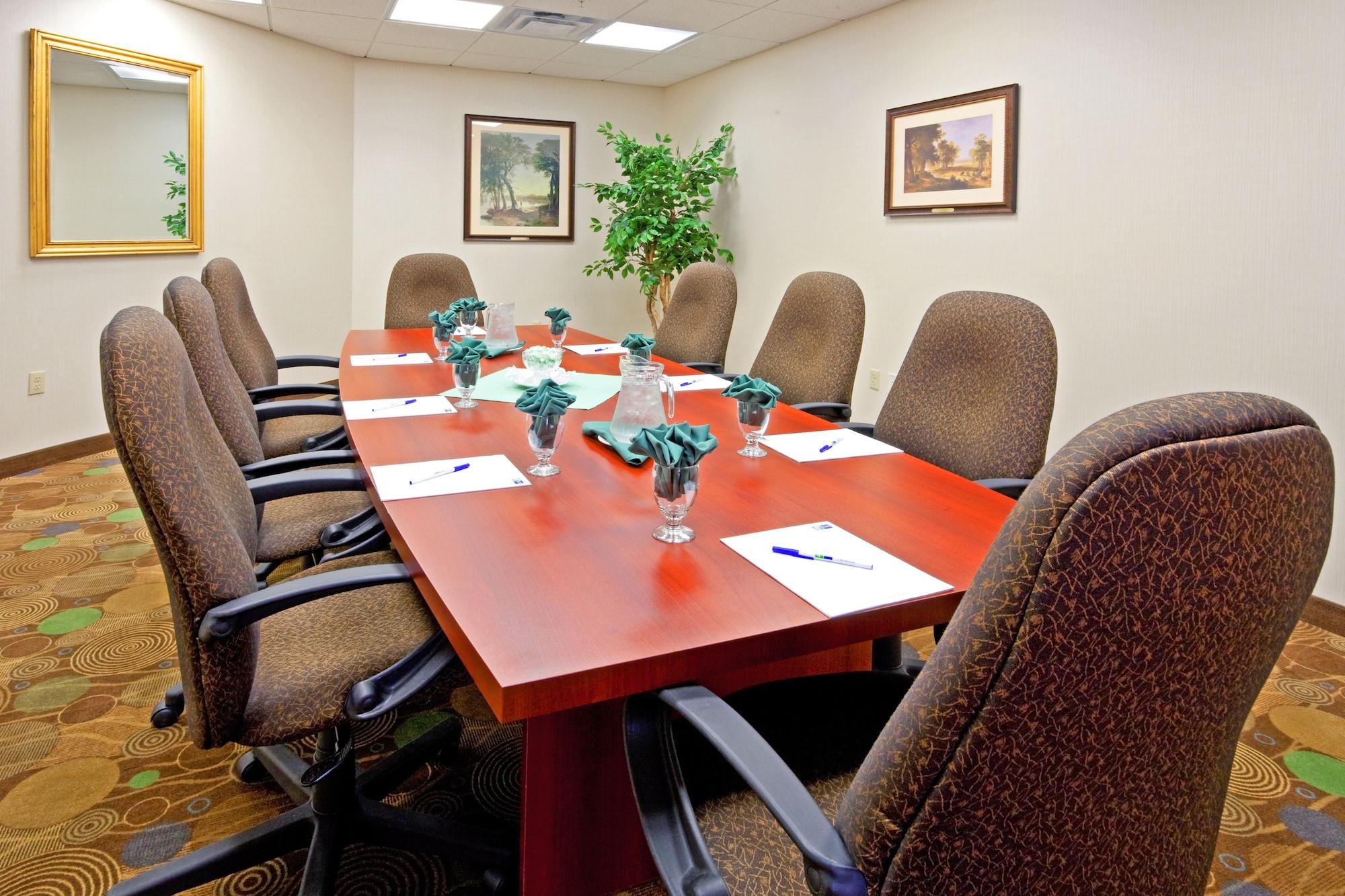 Sala de Reuniones Holiday Inn Express & Suites Albany Airport Area - Latham by IHG