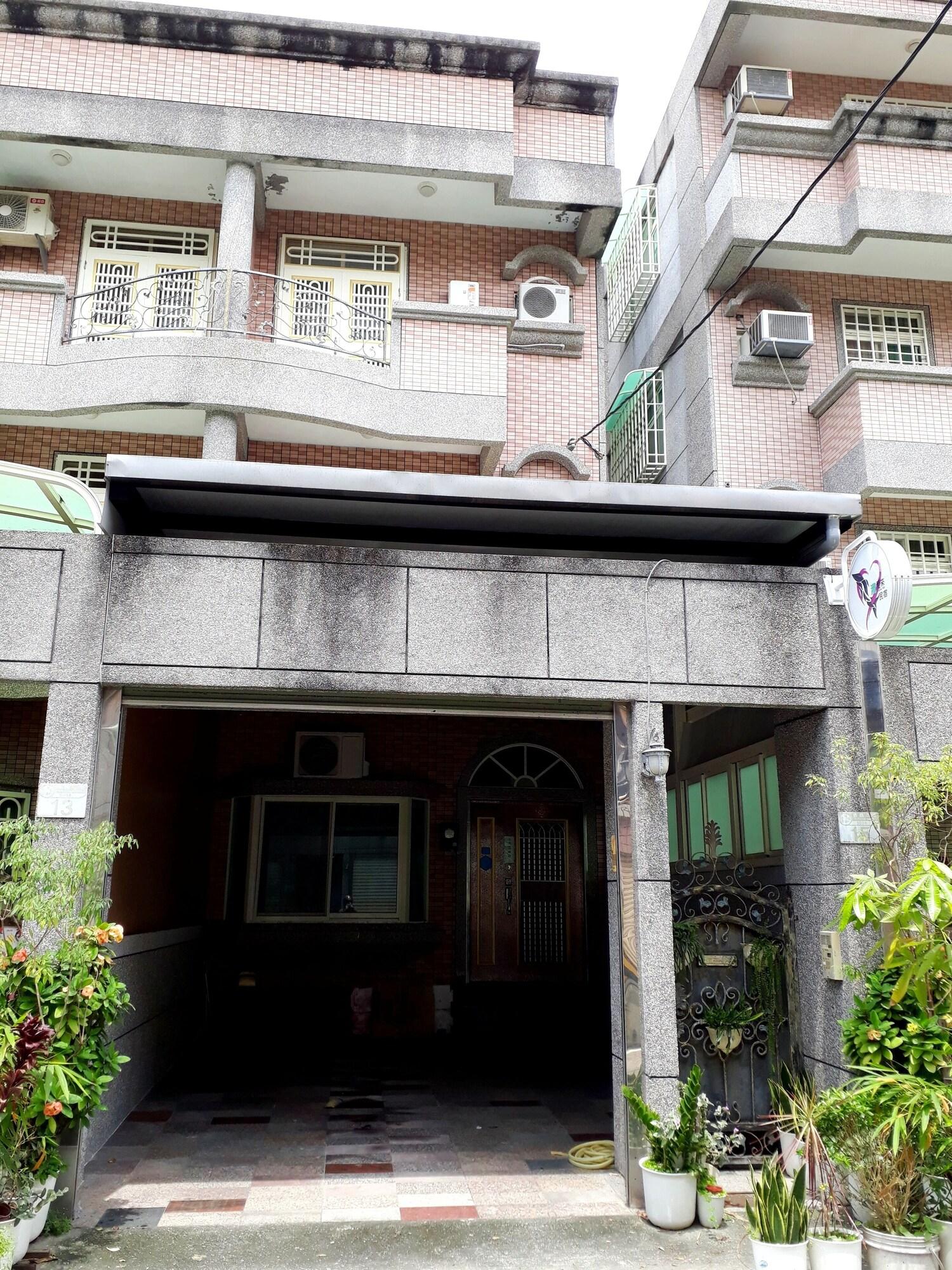 Vista Exterior Longstay Love B&B