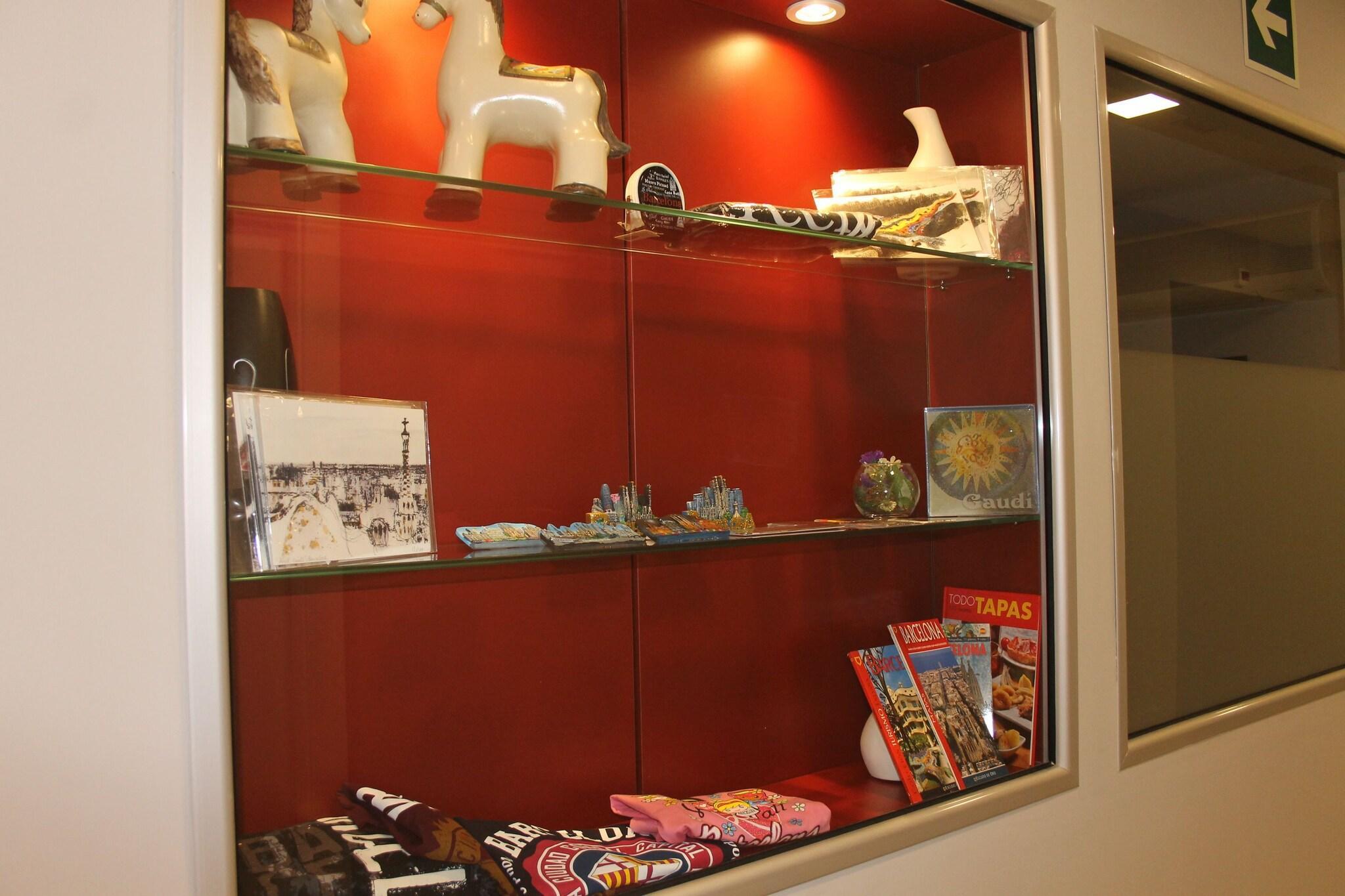 Instalaciones Recreativas Hostal Aslyp 114