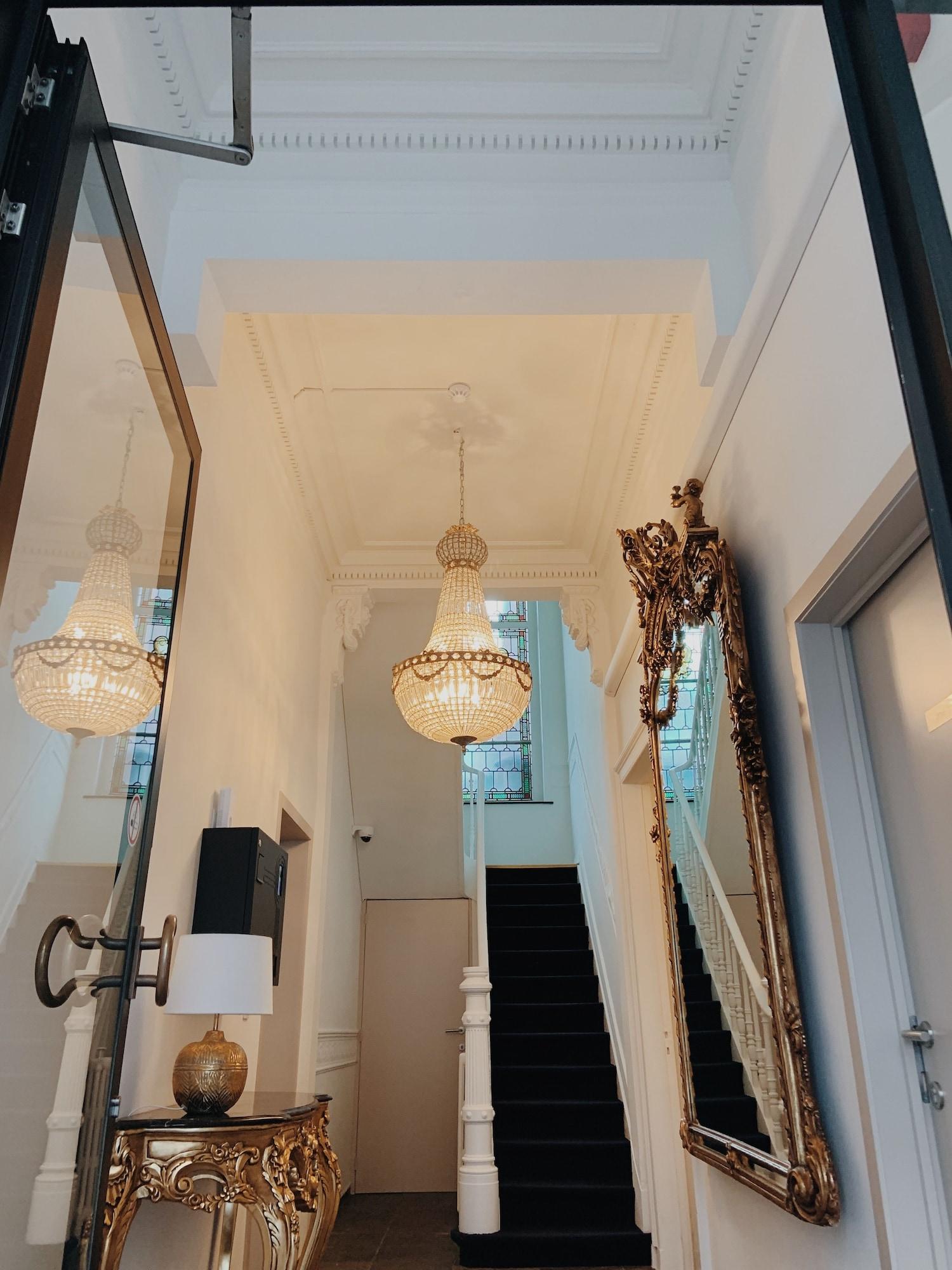 Vista Lobby La Lys Rooms & Suites