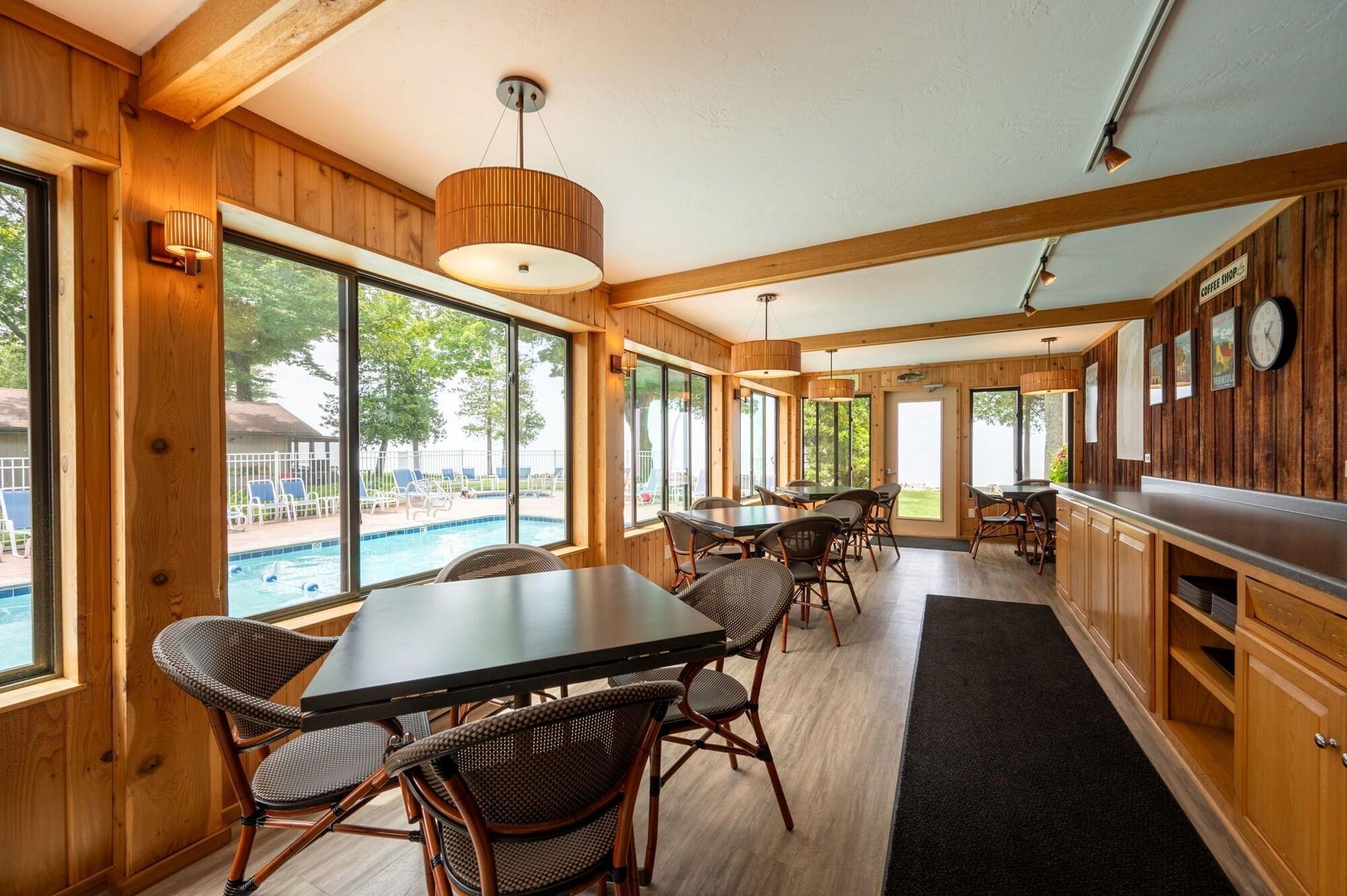 Restaurant The Shallows Resort