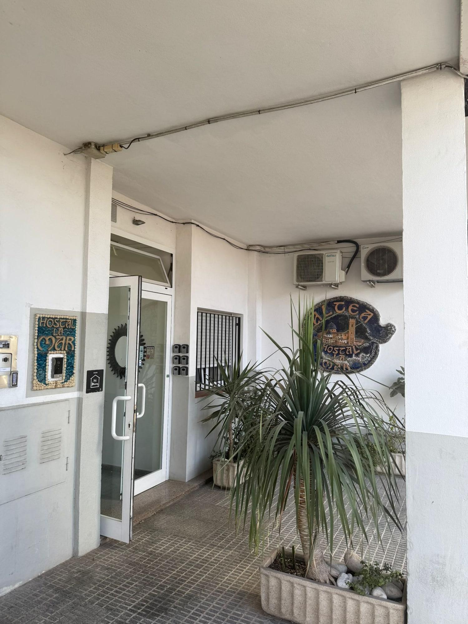 Vista Exterior Habitaciones la Mar