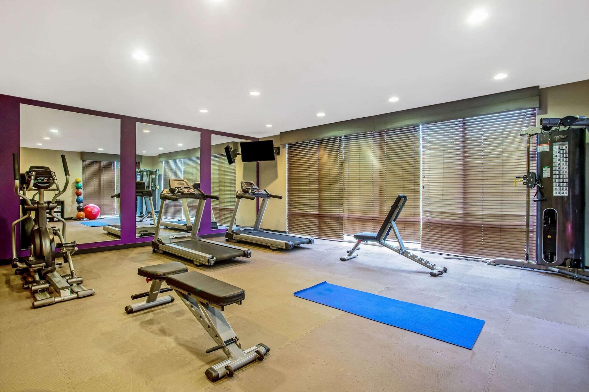 Gimnasio La Quinta Inn & Suites by Wyndham Karnes City - Kenedy