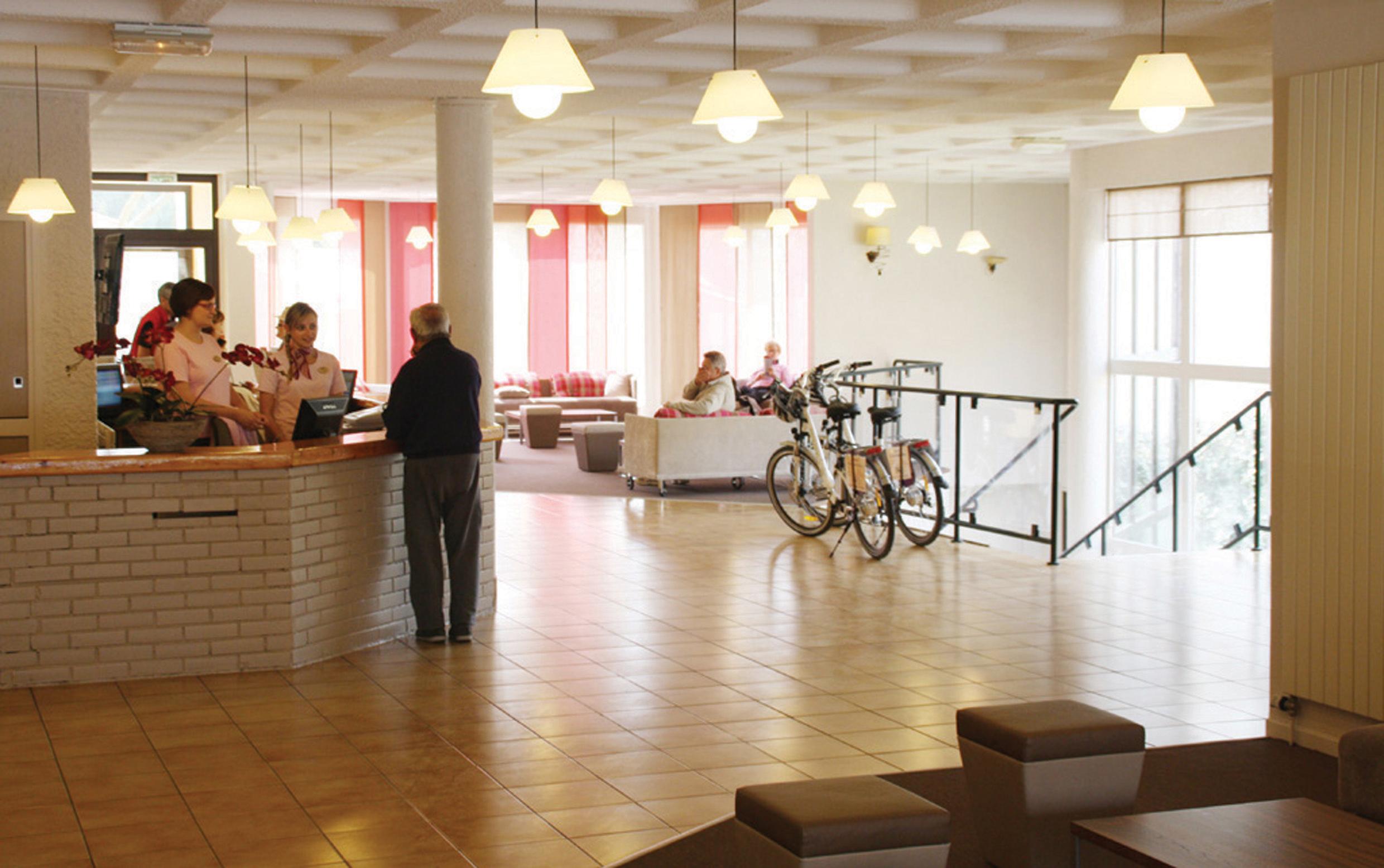 Vista Lobby Club Domaine Chateau Laval