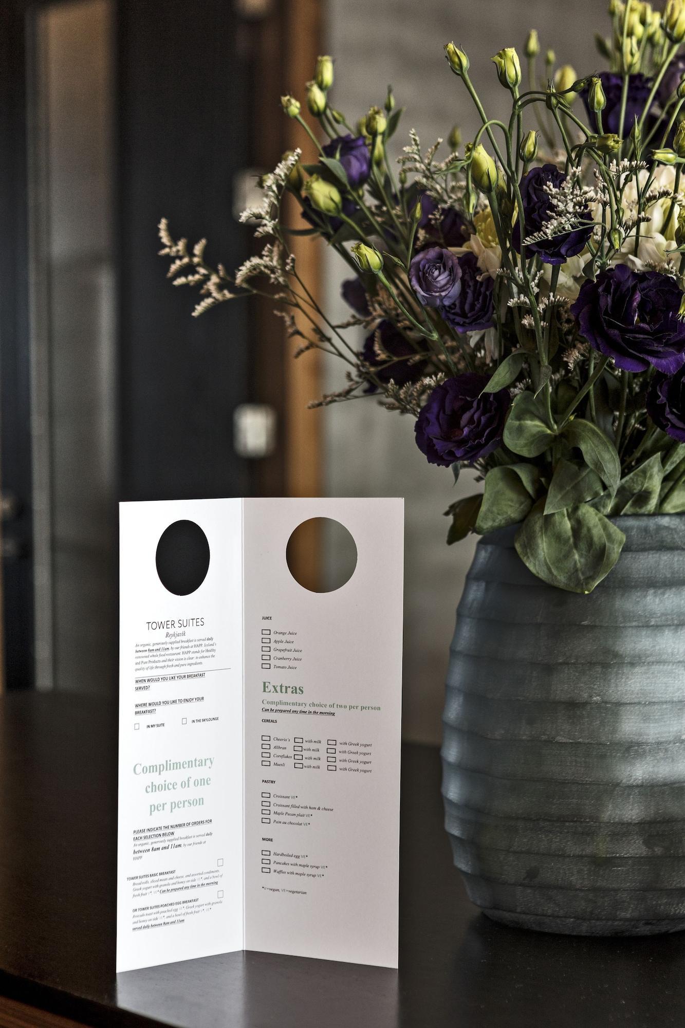 Restaurant Tower Suites Reykjavik