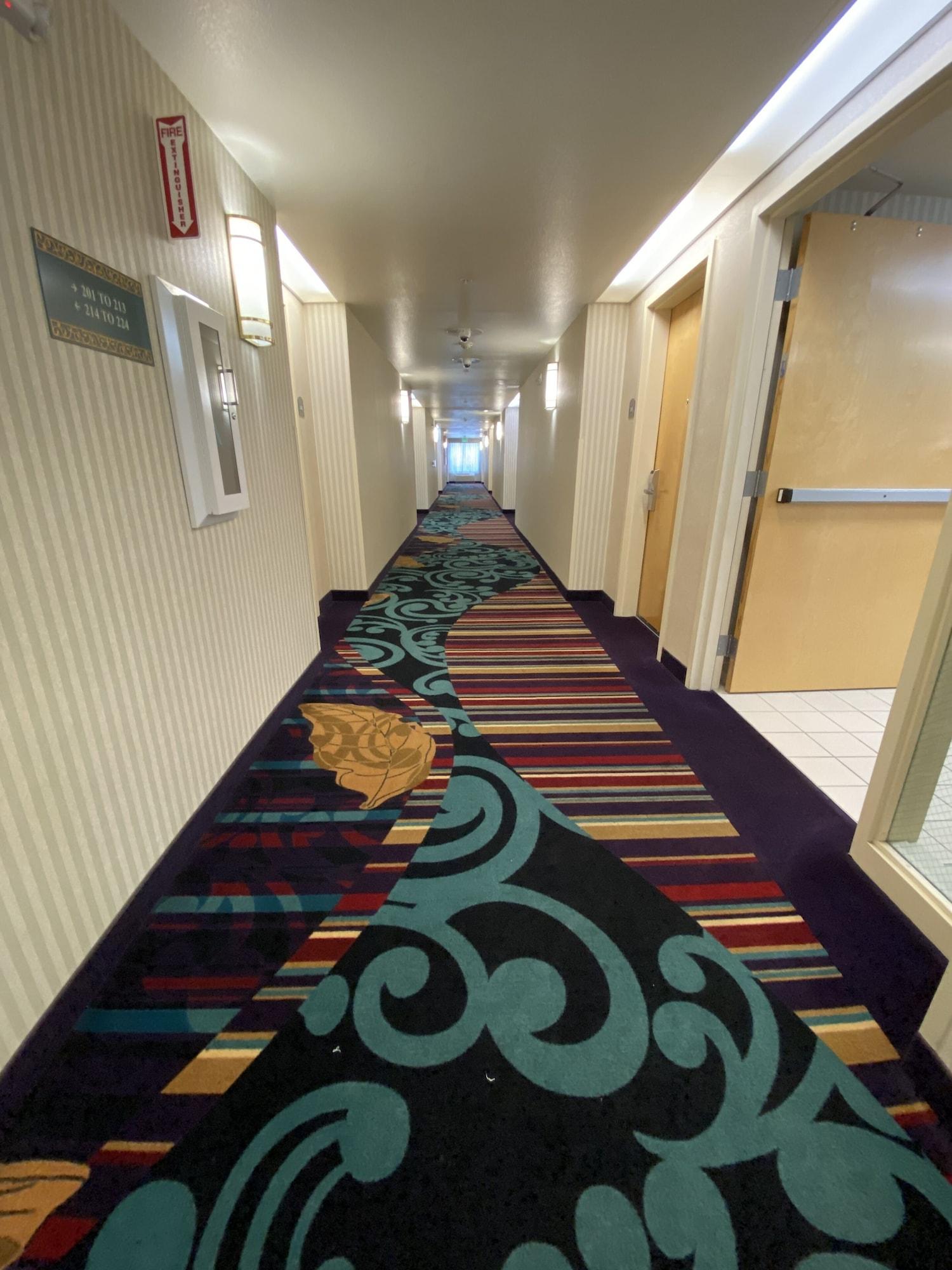 Varios Budget Inn San Leandro