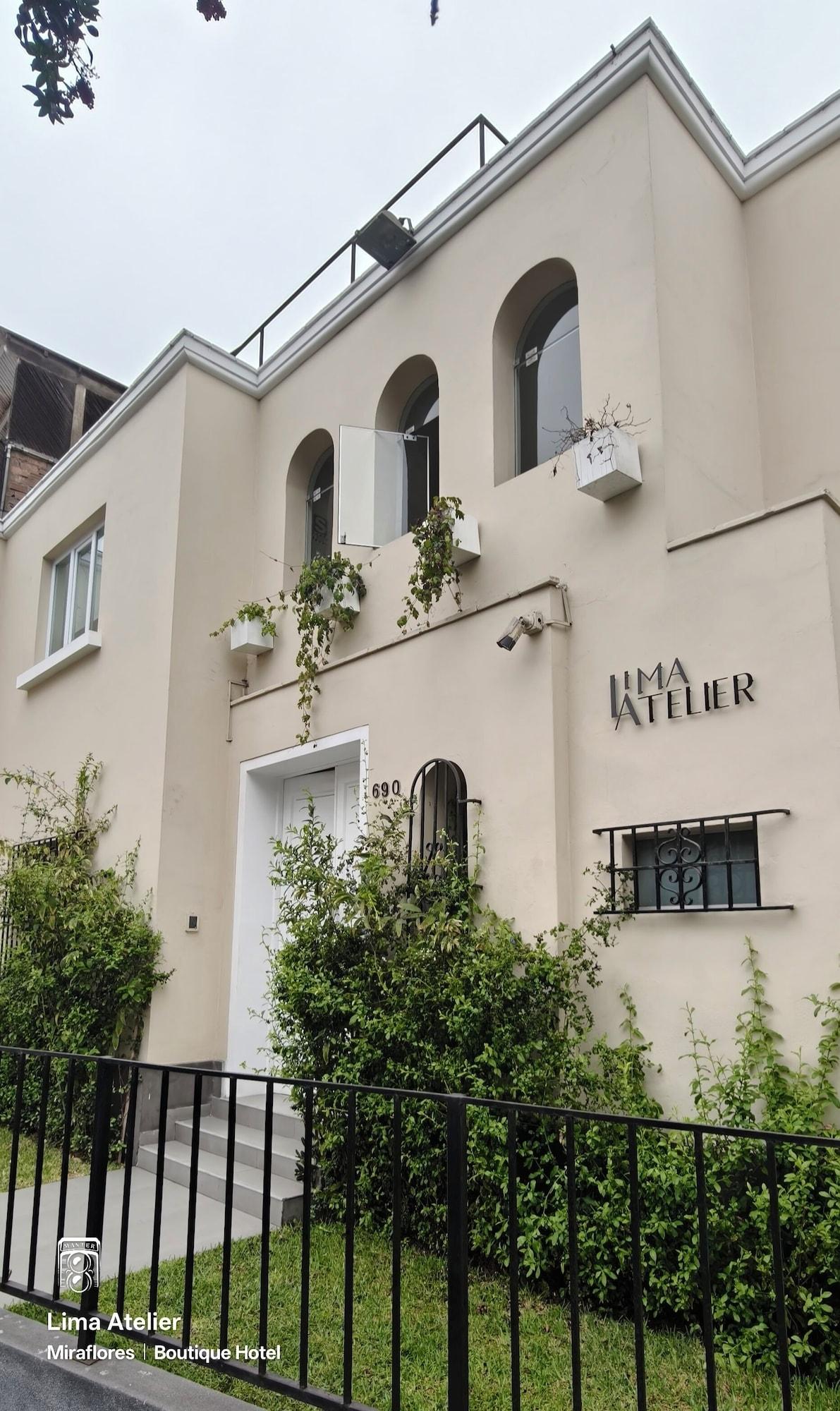 Vista Exterior Lima Atelier