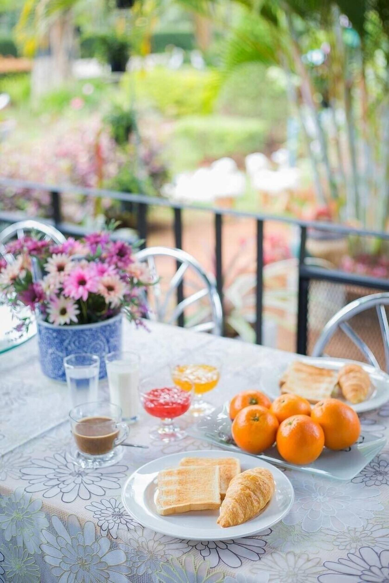 Restaurant Bhan Nam Pood Khao Yai