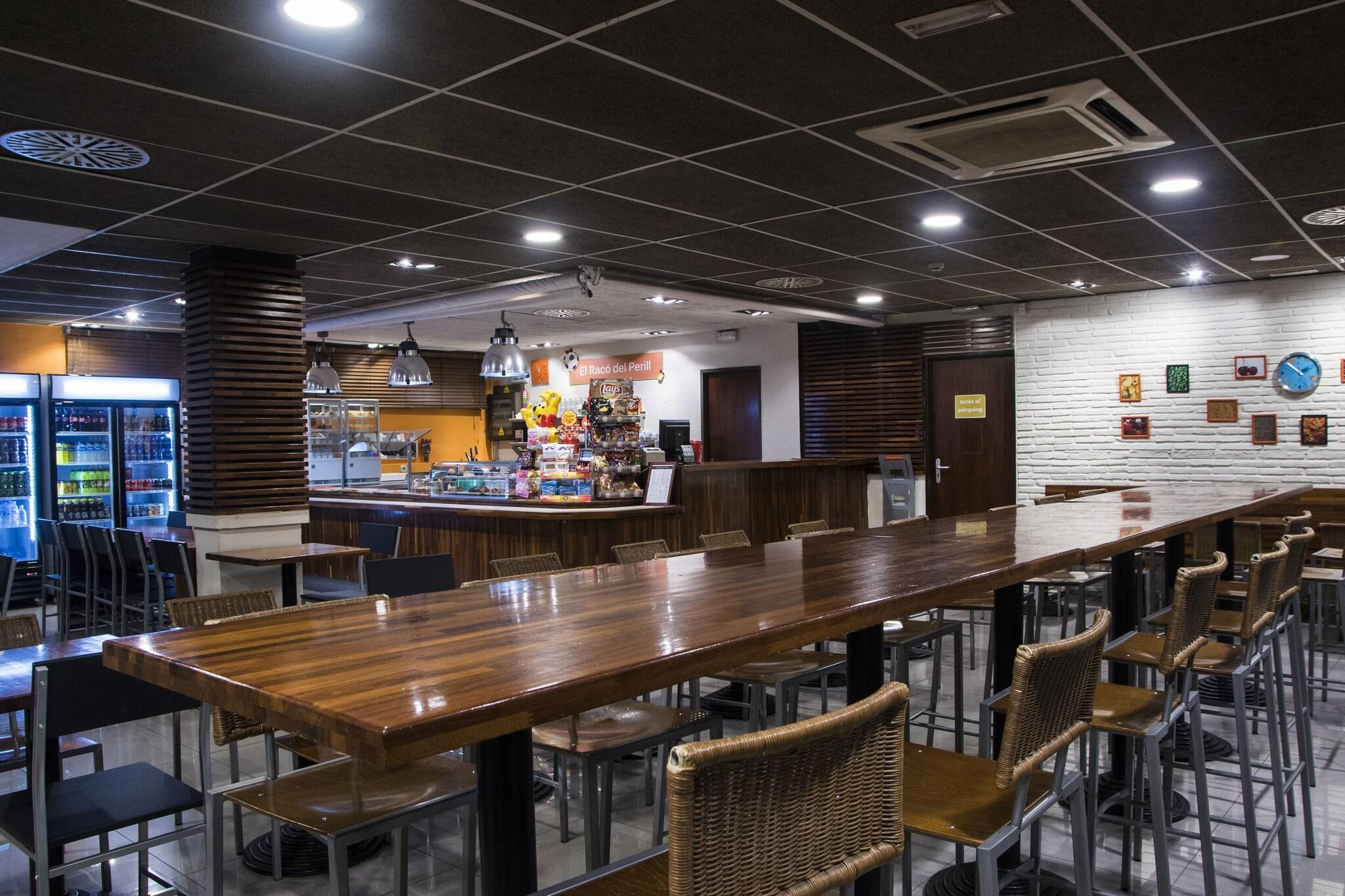 Bar/Salón Bcnsporthostels