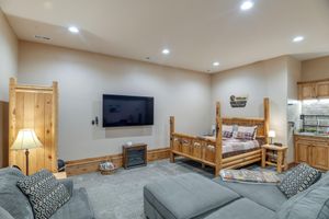 Alquiler Vacacional - Adventurer's Studio ~ 20 Mi to West Yellowstone!