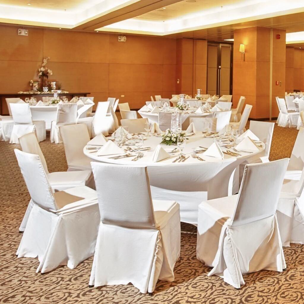 Sala de Reuniones Quest Serviced Residences