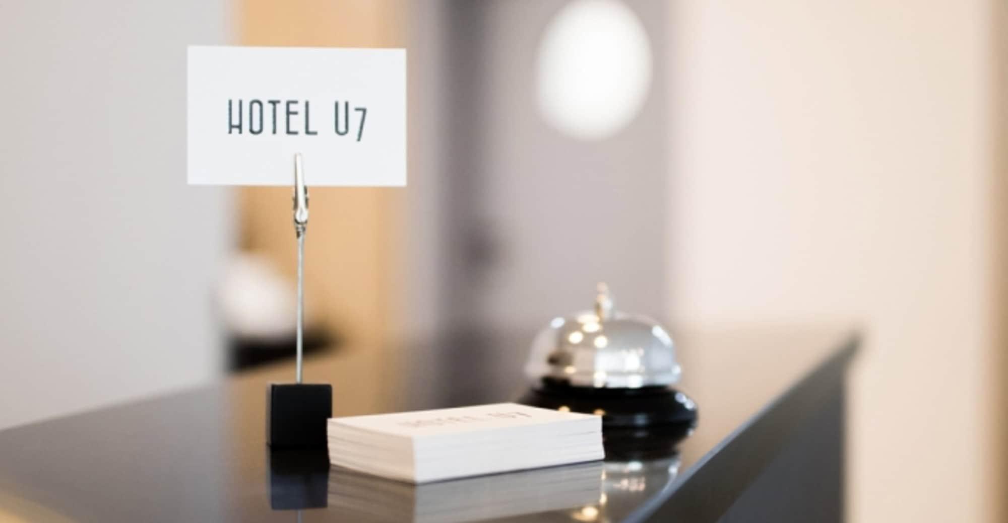 Vista Lobby Hotel U7