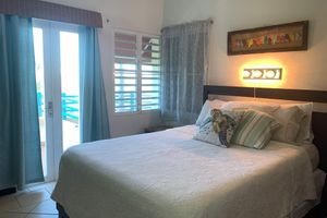 Alquiler Vacacional - Beachlovers STAY  LOVE  PLAY on Isabela's magical northwest coast @ Jobos Beach