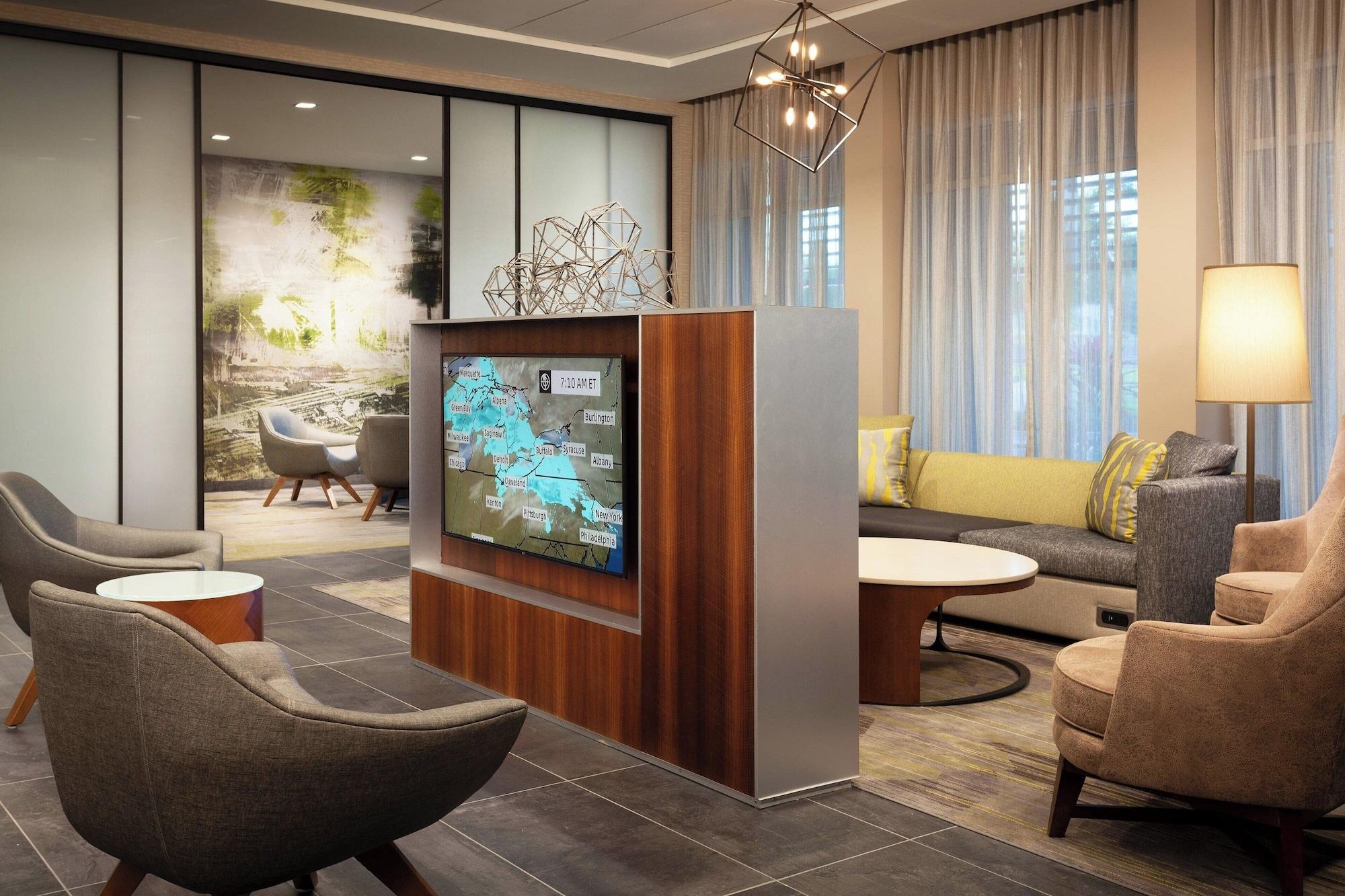 Vista Lobby Courtyard by Marriott Winter Haven