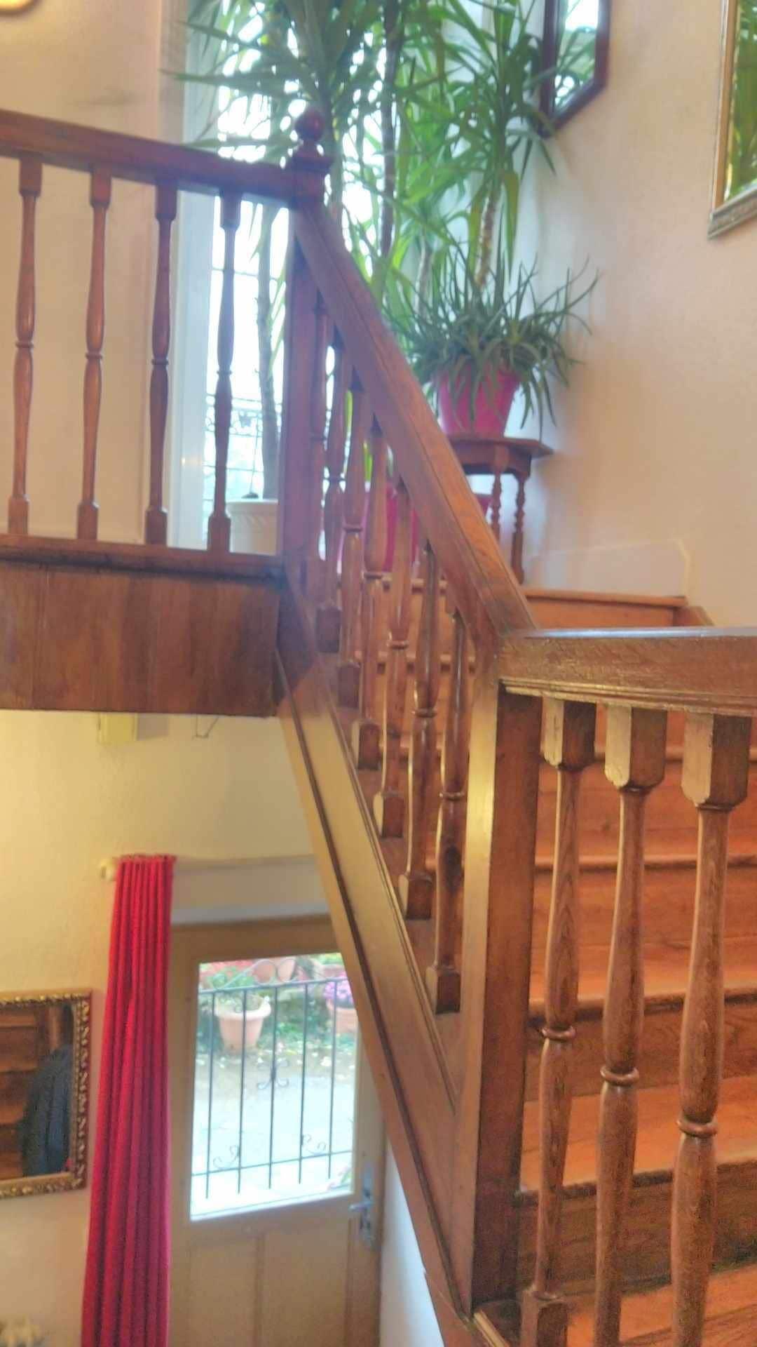 Vista Lobby A La Grenouille