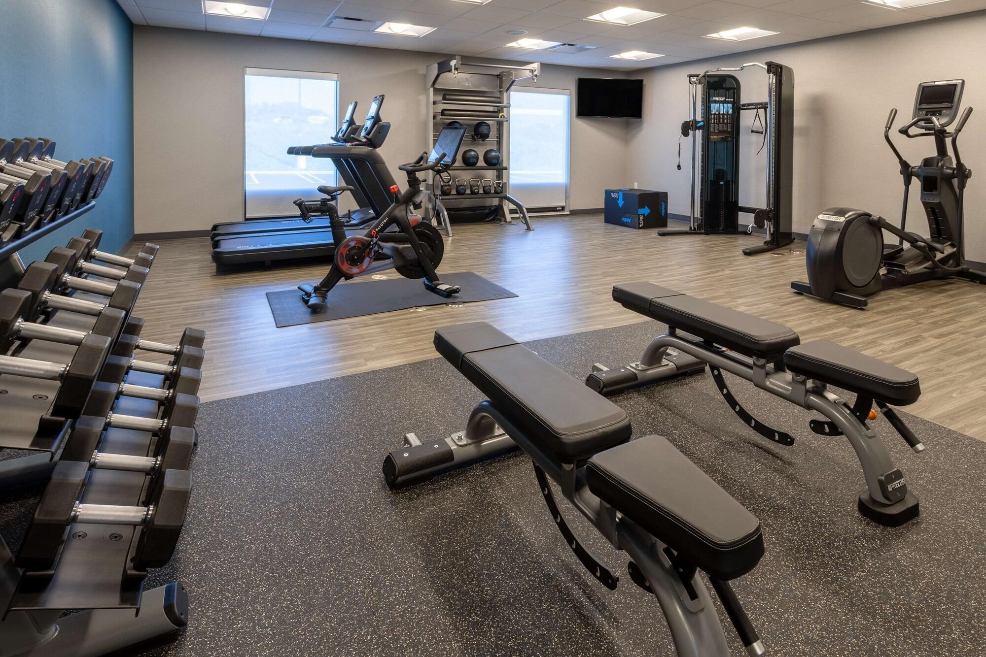 Gimnasio Hampton Inn Monticello