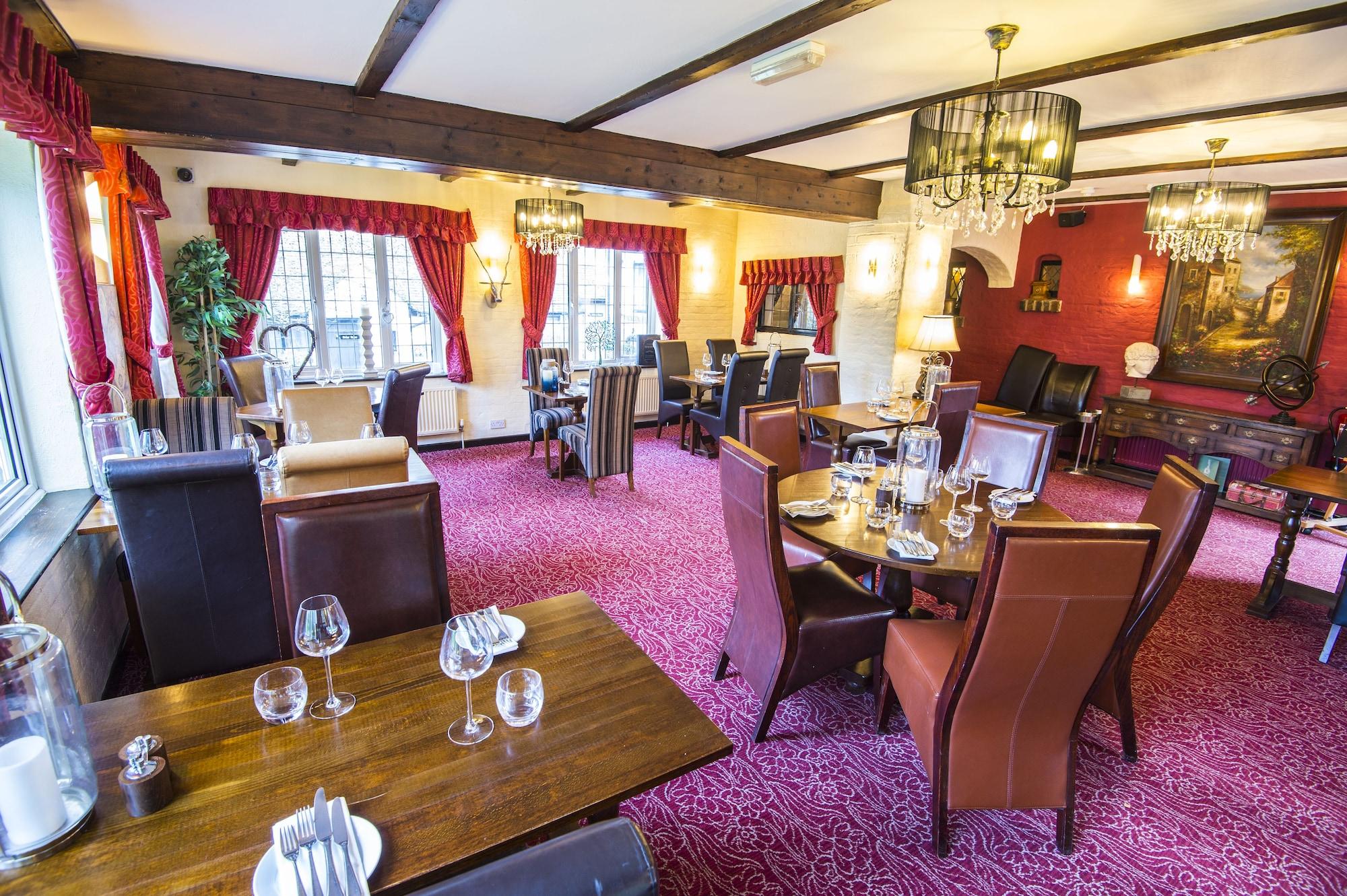 Restaurant The Roundabout Hotel