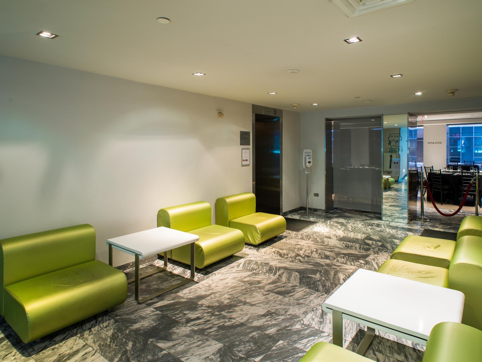 Vista Lobby The Shoreham Hotel