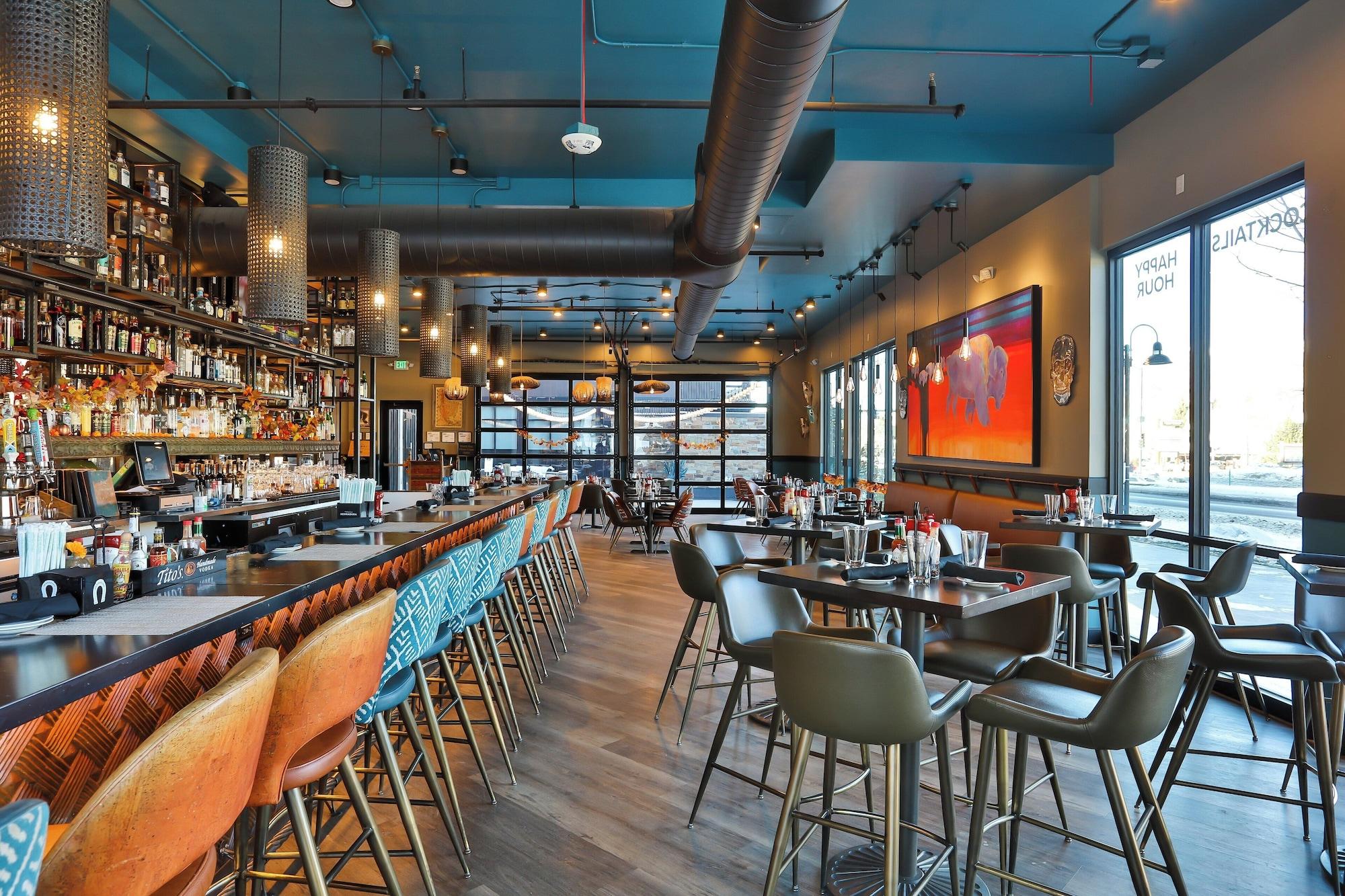 Restaurant Hotel Indigo Silverthorne by IHG