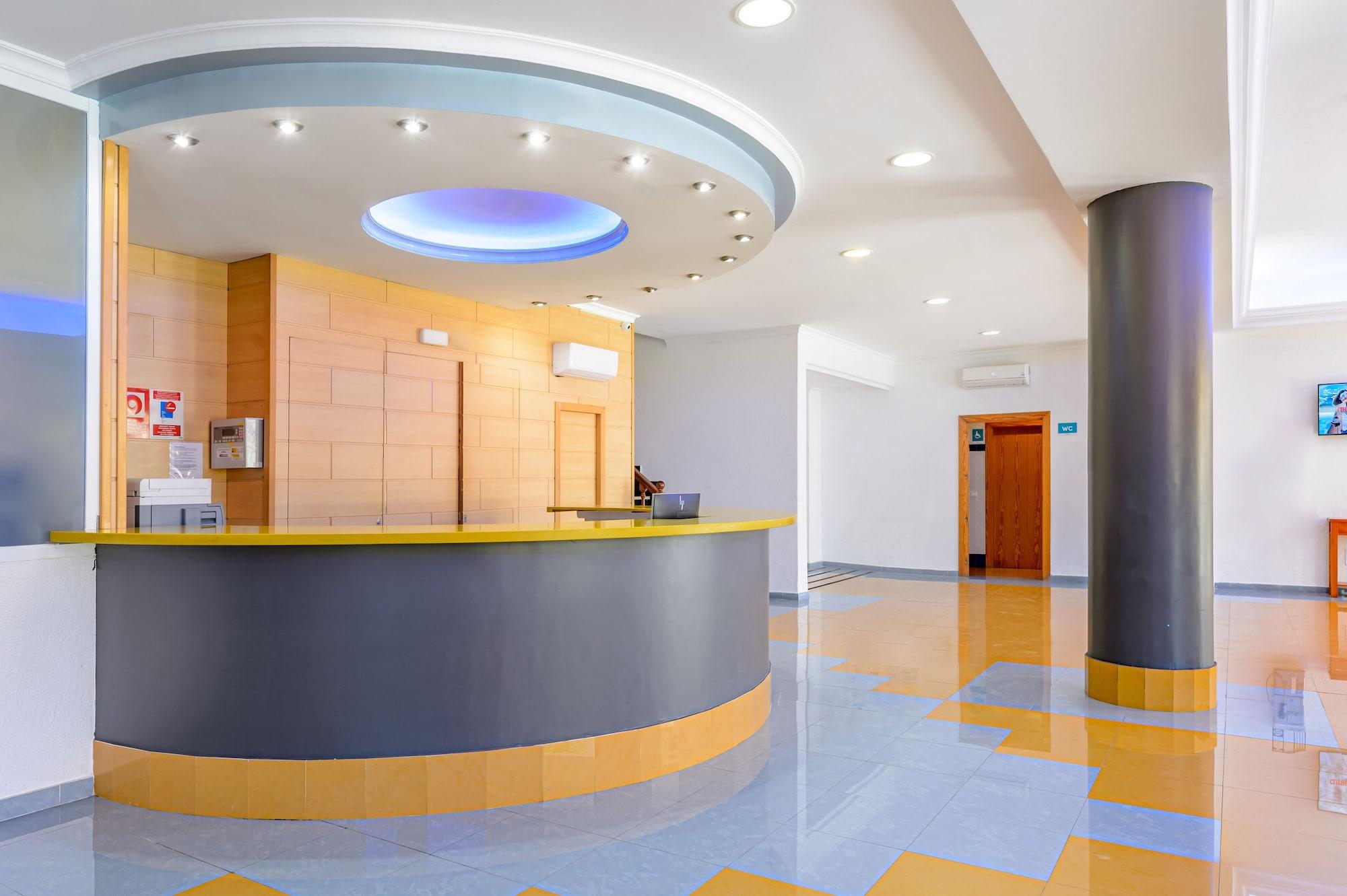 Vista Lobby Aparthotel Vibra Bay