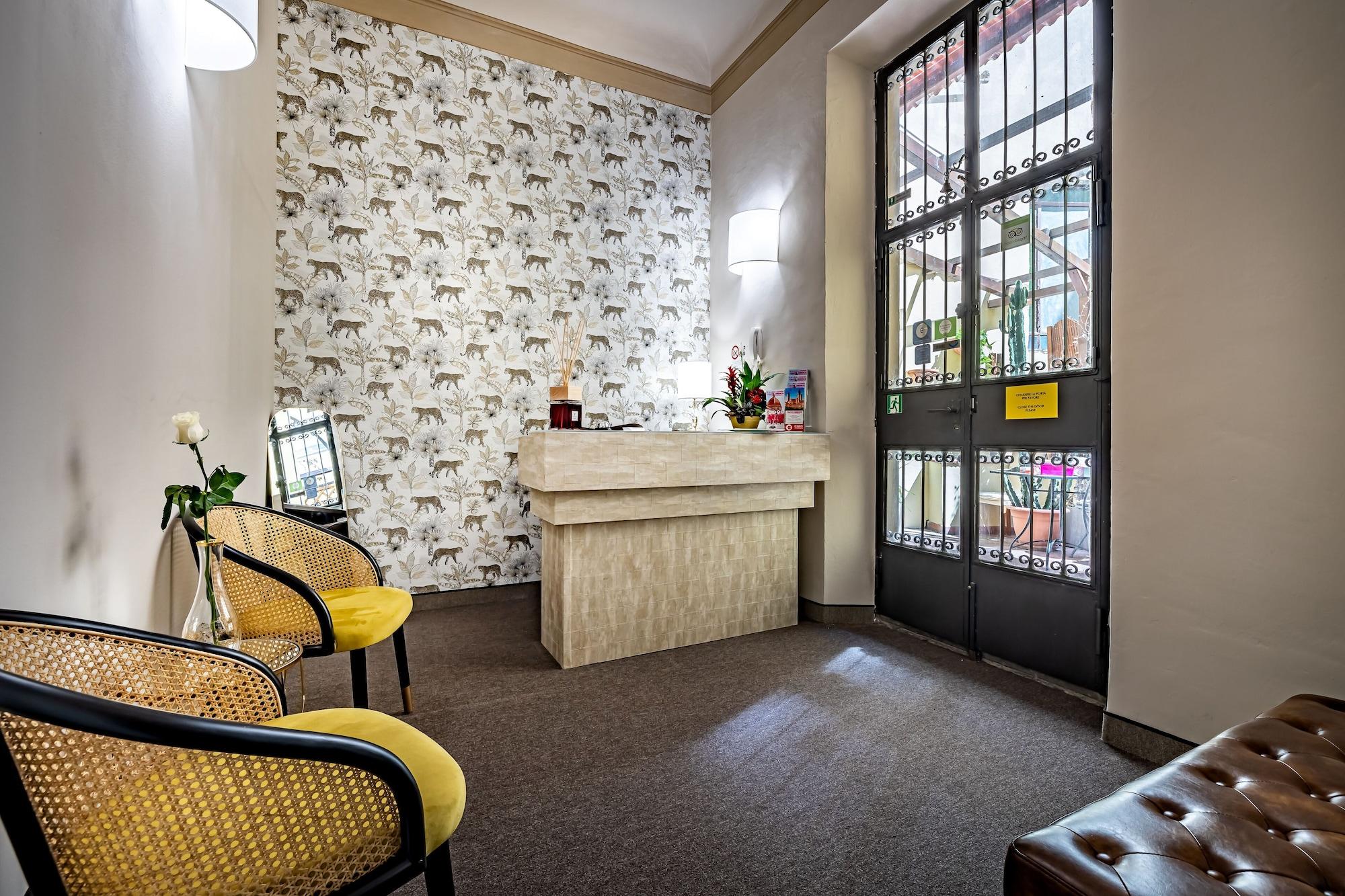 Vista Lobby Maison Pitti Florence