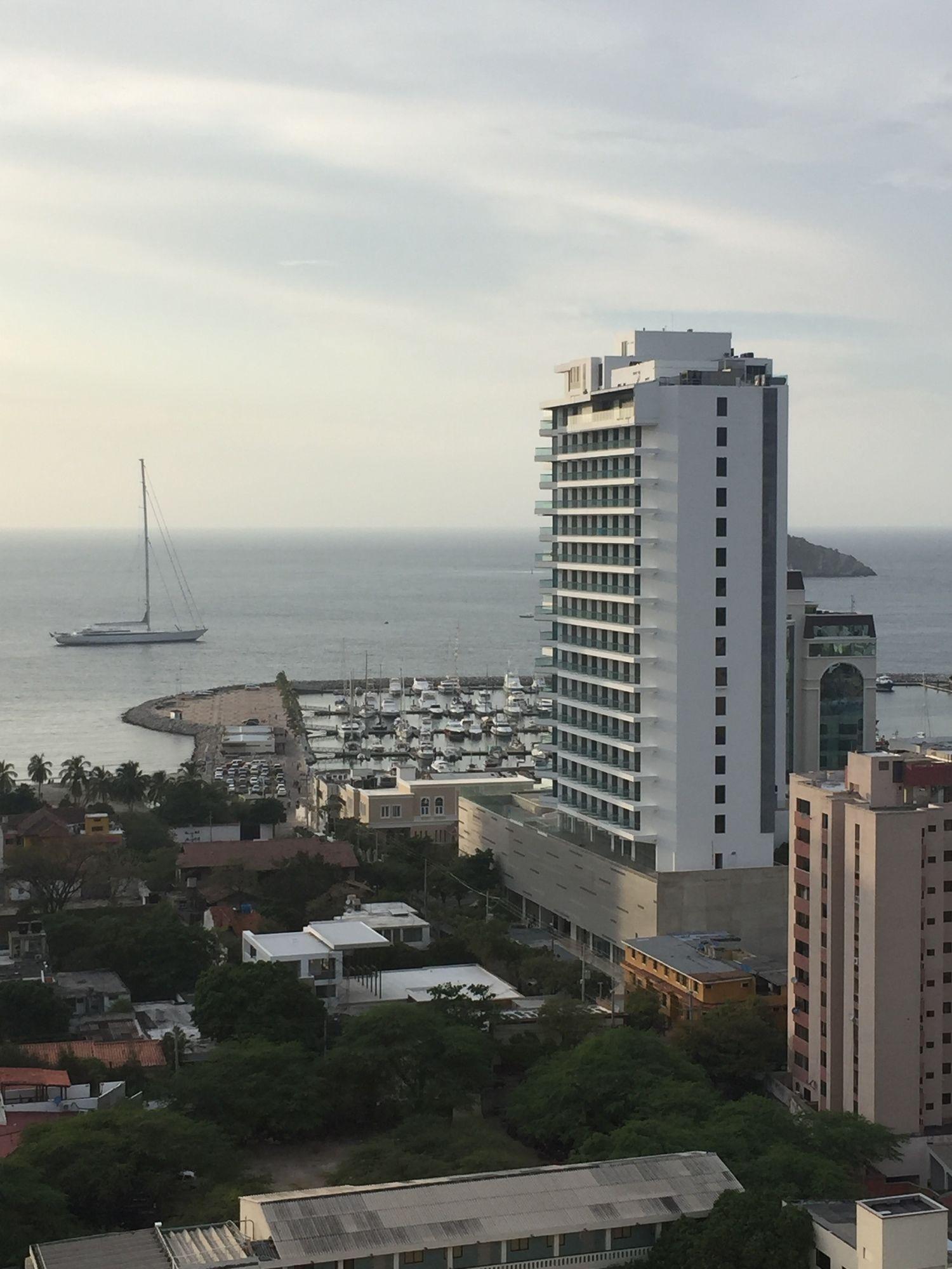 Vista Exterior AC Hotel by Marriott Santa Marta