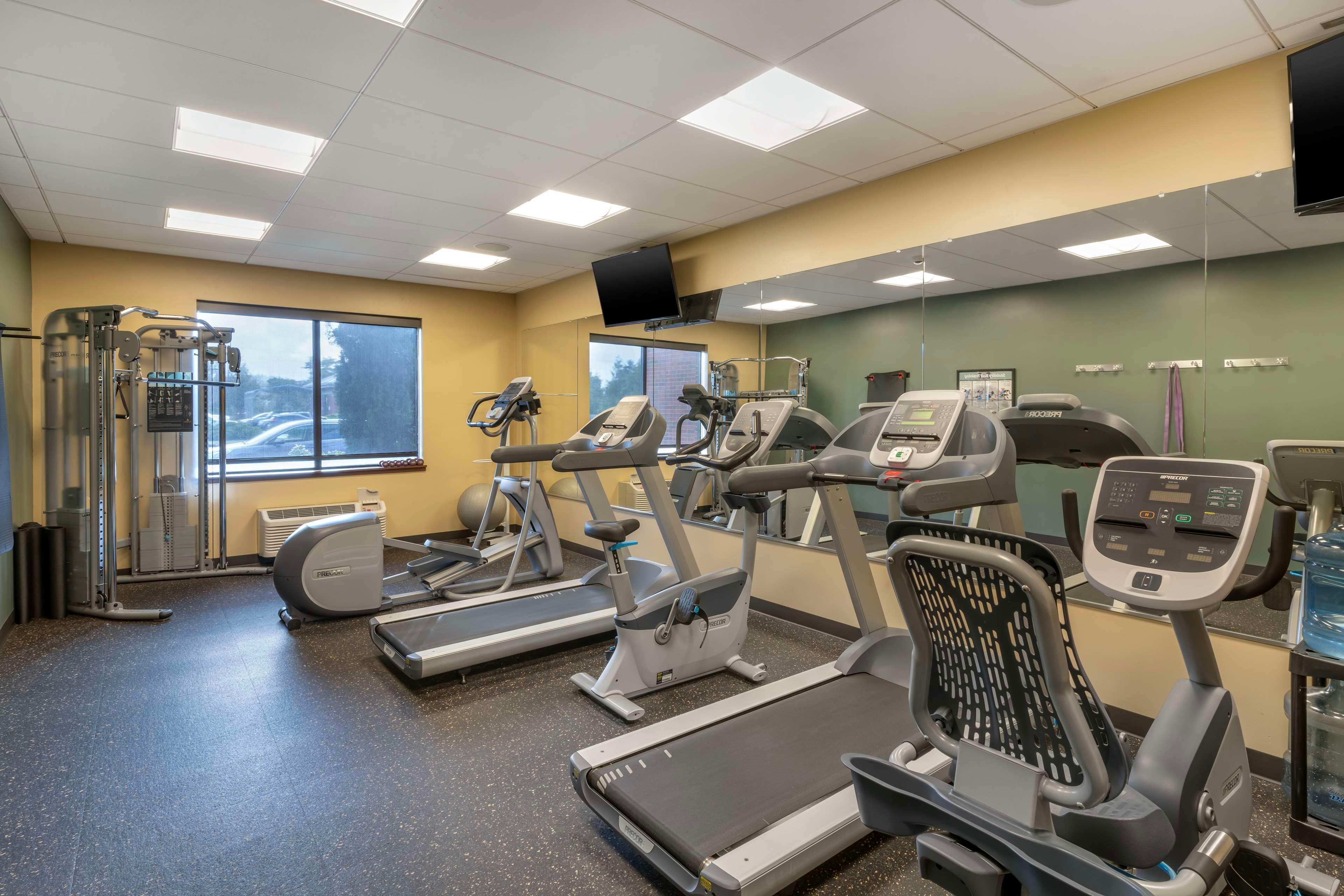 Gimnasio Best Western Premier Boulder Falls Inn