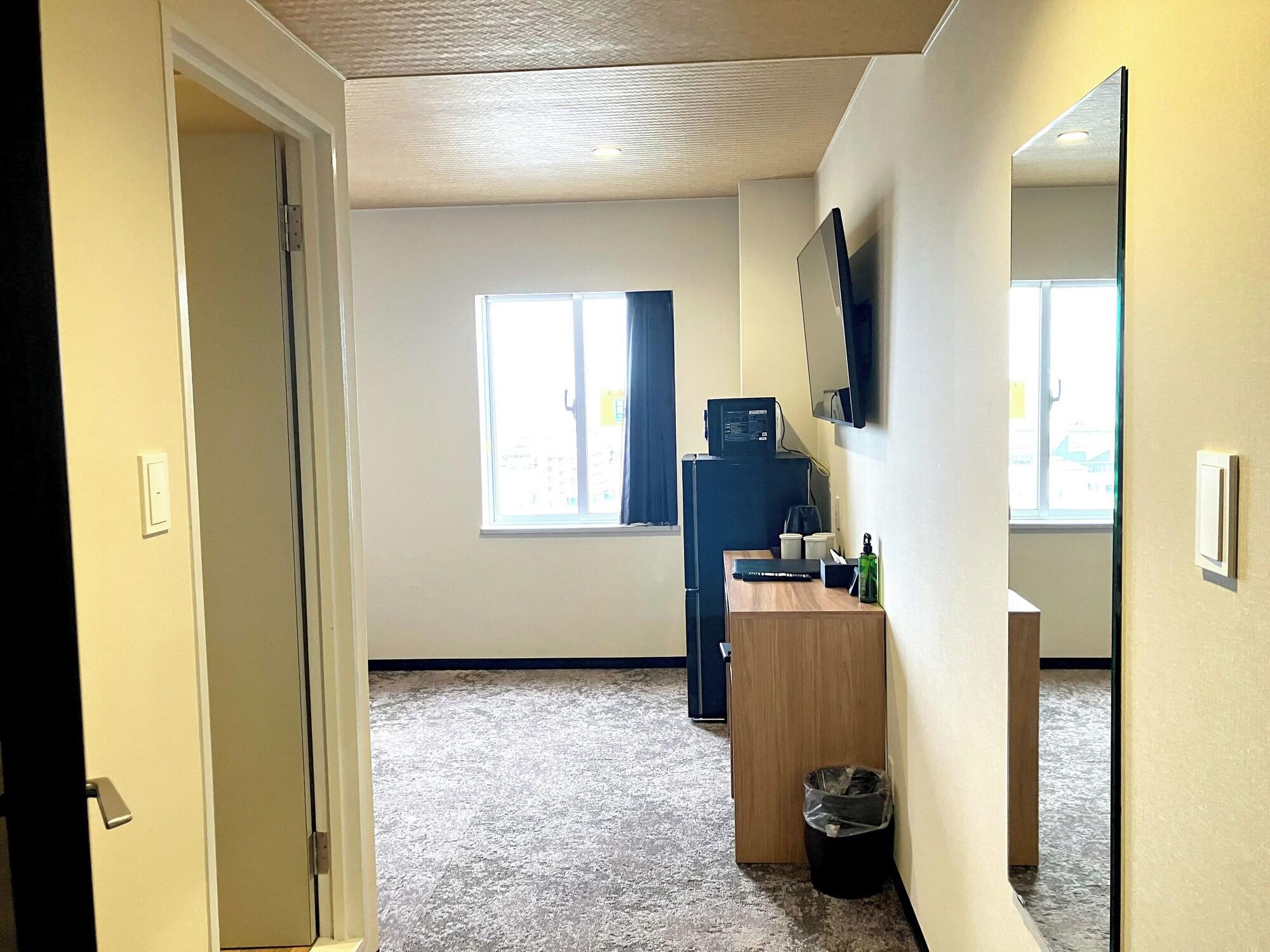 Habitación HOTEL LiVEMAX Iyo Mishima