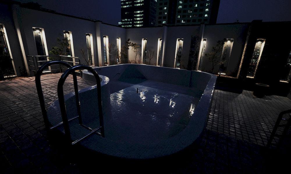 Vista Piscina Ciel hotel