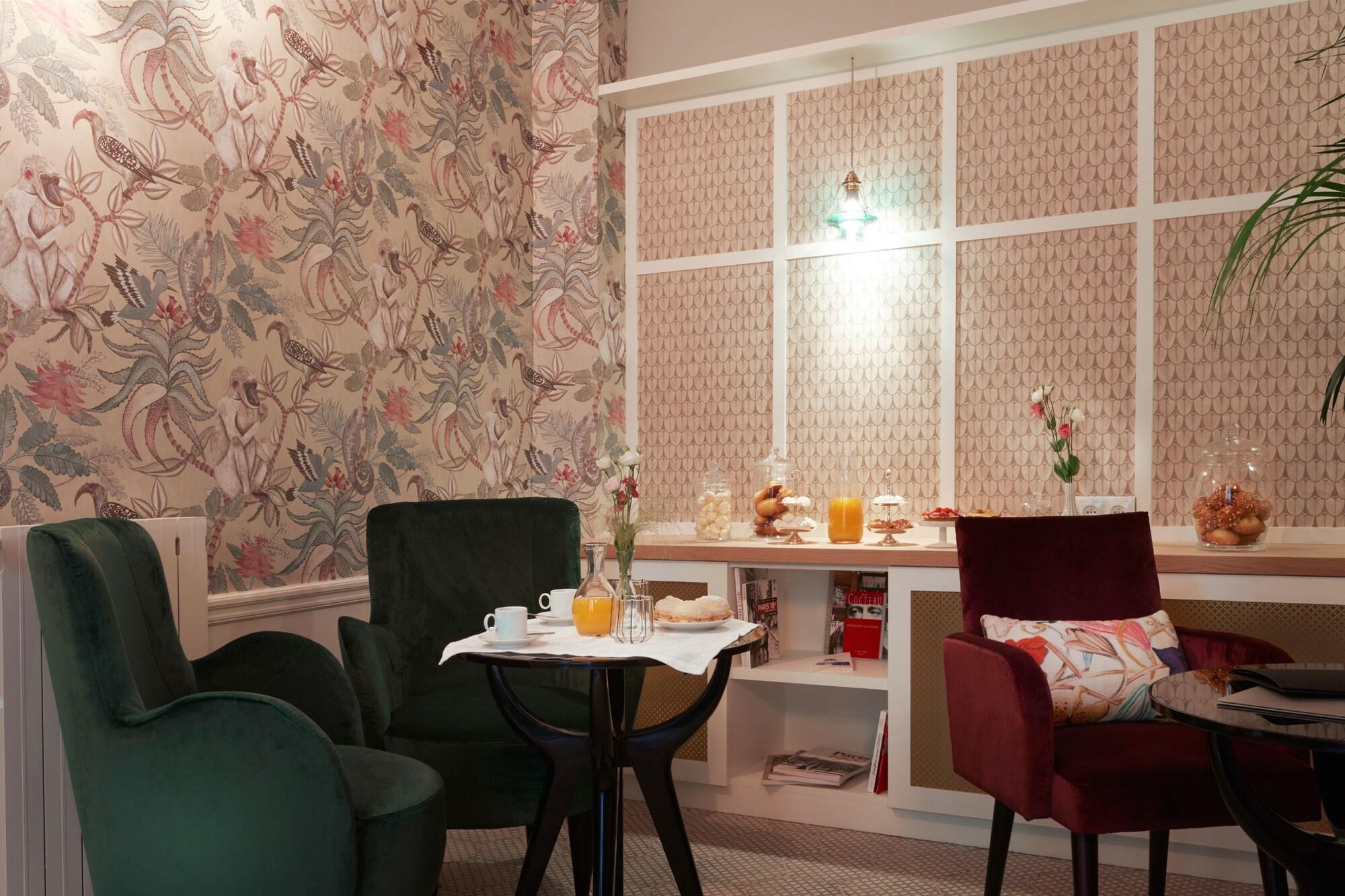 Bar/Salón Maison Lepic