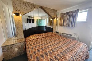 Alojamiento - Domino Motel