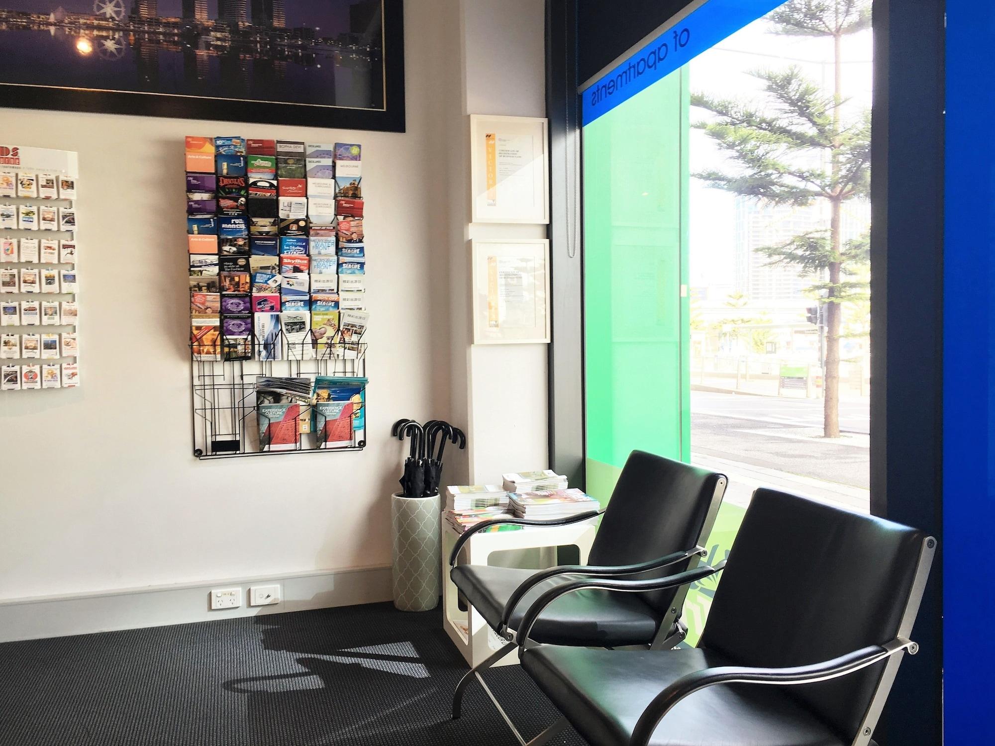 Vista Lobby Docklands Private Collection of Apartments - NewQuay